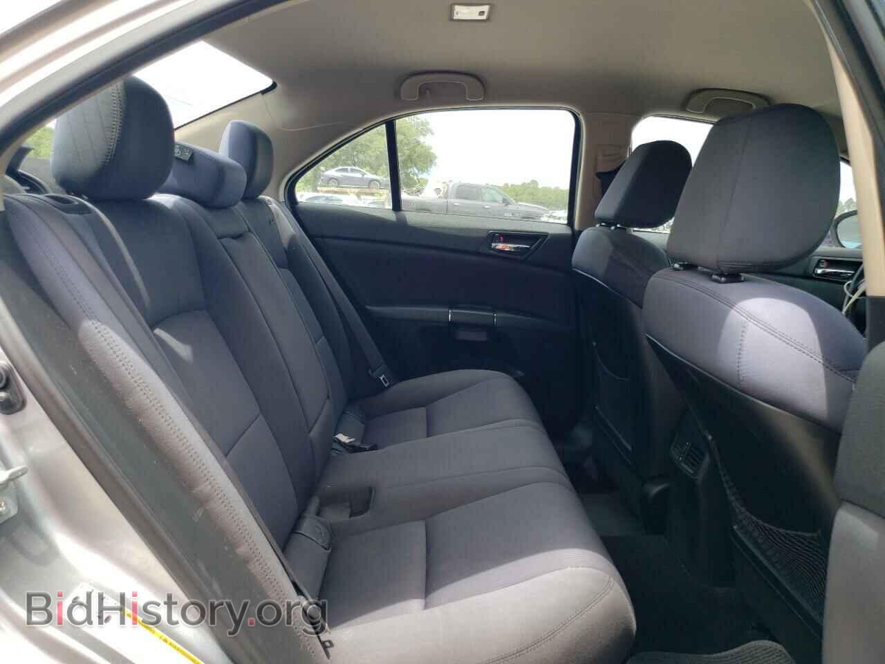 2010 SUZUKI KIZASHI - VIN: JS2RF9A1XA6100077 - Photo 10