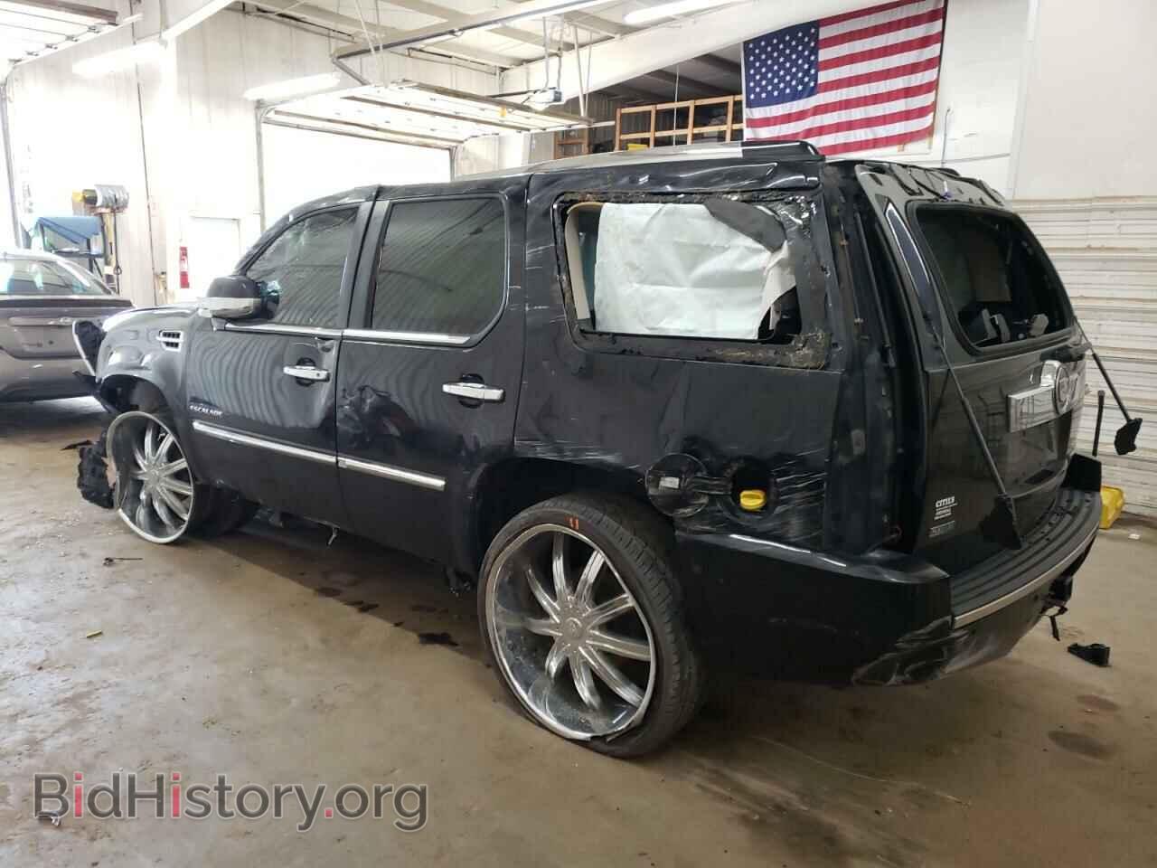 2011 CADILLAC ESCALADE - VIN: 1GYS4CEF4BR257988 - Фото 2