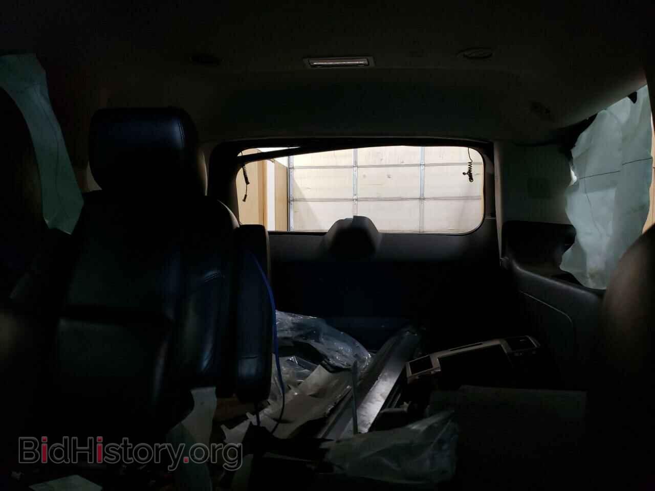 2011 CADILLAC ESCALADE - VIN: 1GYS4CEF4BR257988 - Фото 10