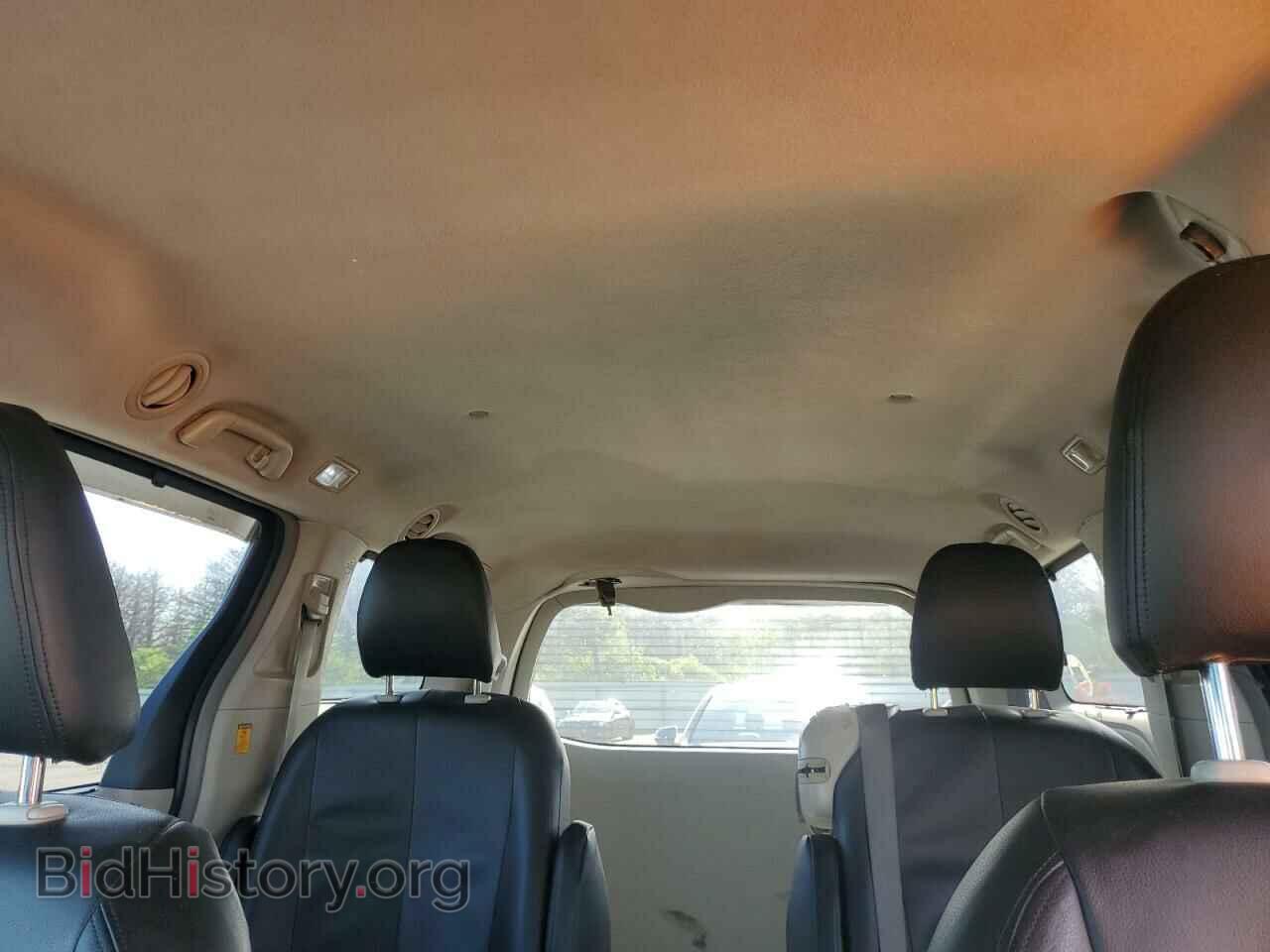 2012 TOYOTA All Models - VIN: 5TDKK3DCXCS277264 - Фото 10