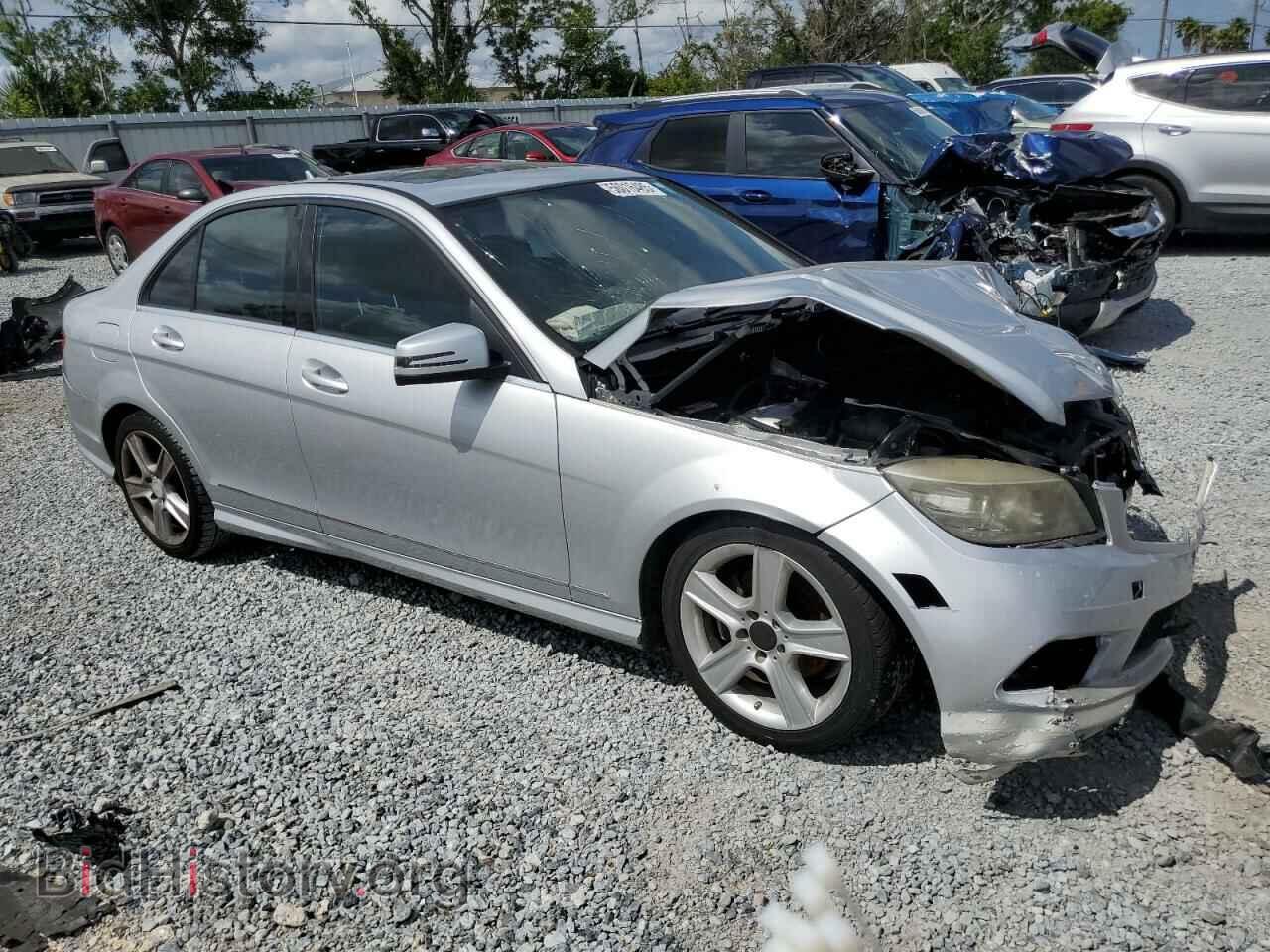 2011 MERCEDES-BENZ C-CLASS - VIN: WDDGF5EB8BR138376 - Фото 4