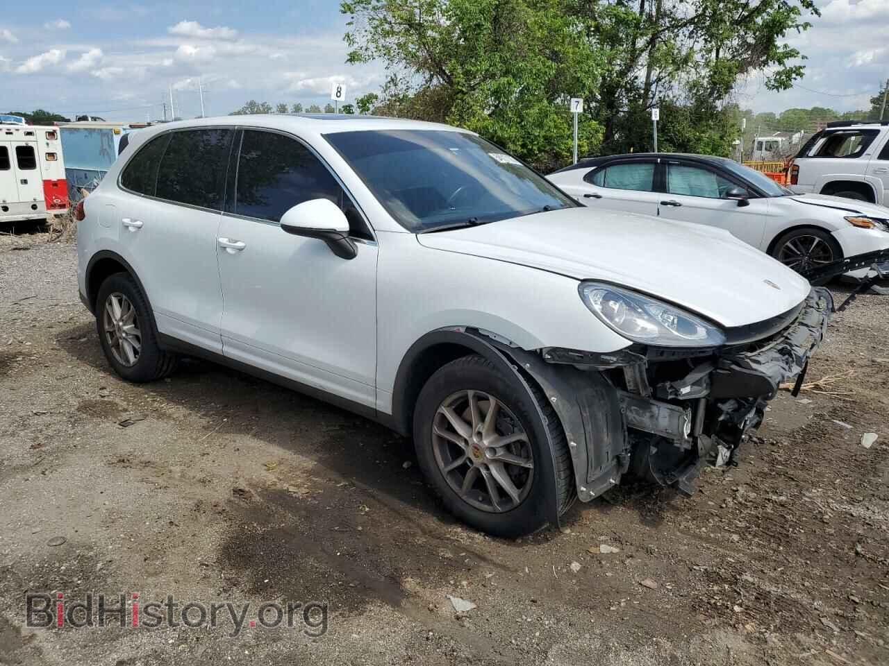 2017 PORSCHE CAYENNE - VIN: WP1AA2A20HKA90133 - Photo 4