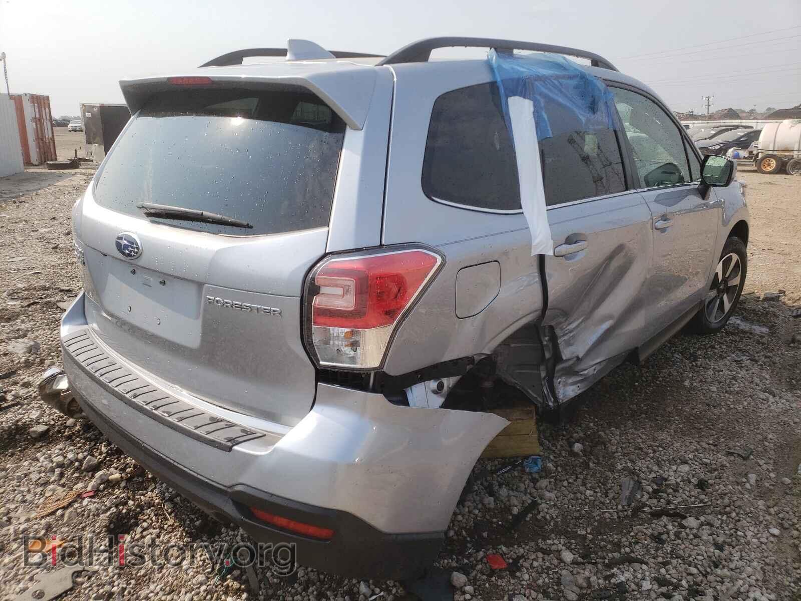 2018 SUBARU FORESTER - VIN: JF2SJAJC7JH432514 - Фото 4