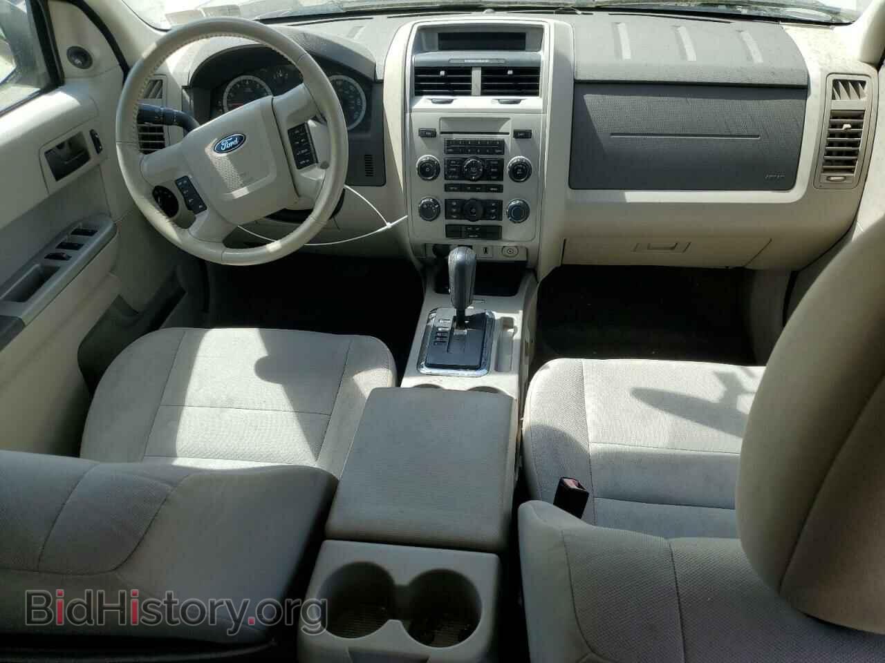 2011 FORD ESCAPE - VIN: 1FMCU0D7XBKC61115 - Фото 8