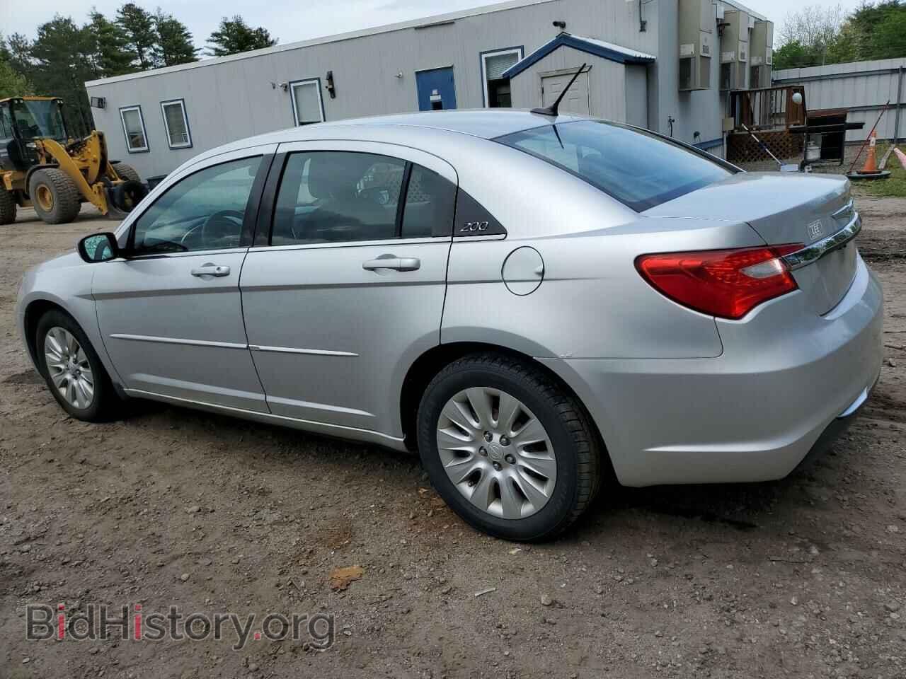 2012 CHRYSLER 200 - VIN: 1C3CCBAB7CN248550 - Фото 2