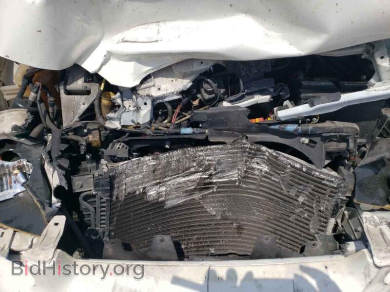 2007 Ford TAURUS (VIN 1FAFP53U47A111825) — photo 7 of 10