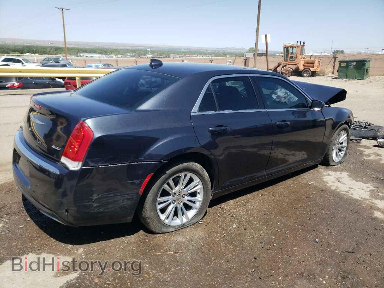 2019 CHRYSLER 300 - VIN: 2C3CCAAG9KH564836 - Фото 3