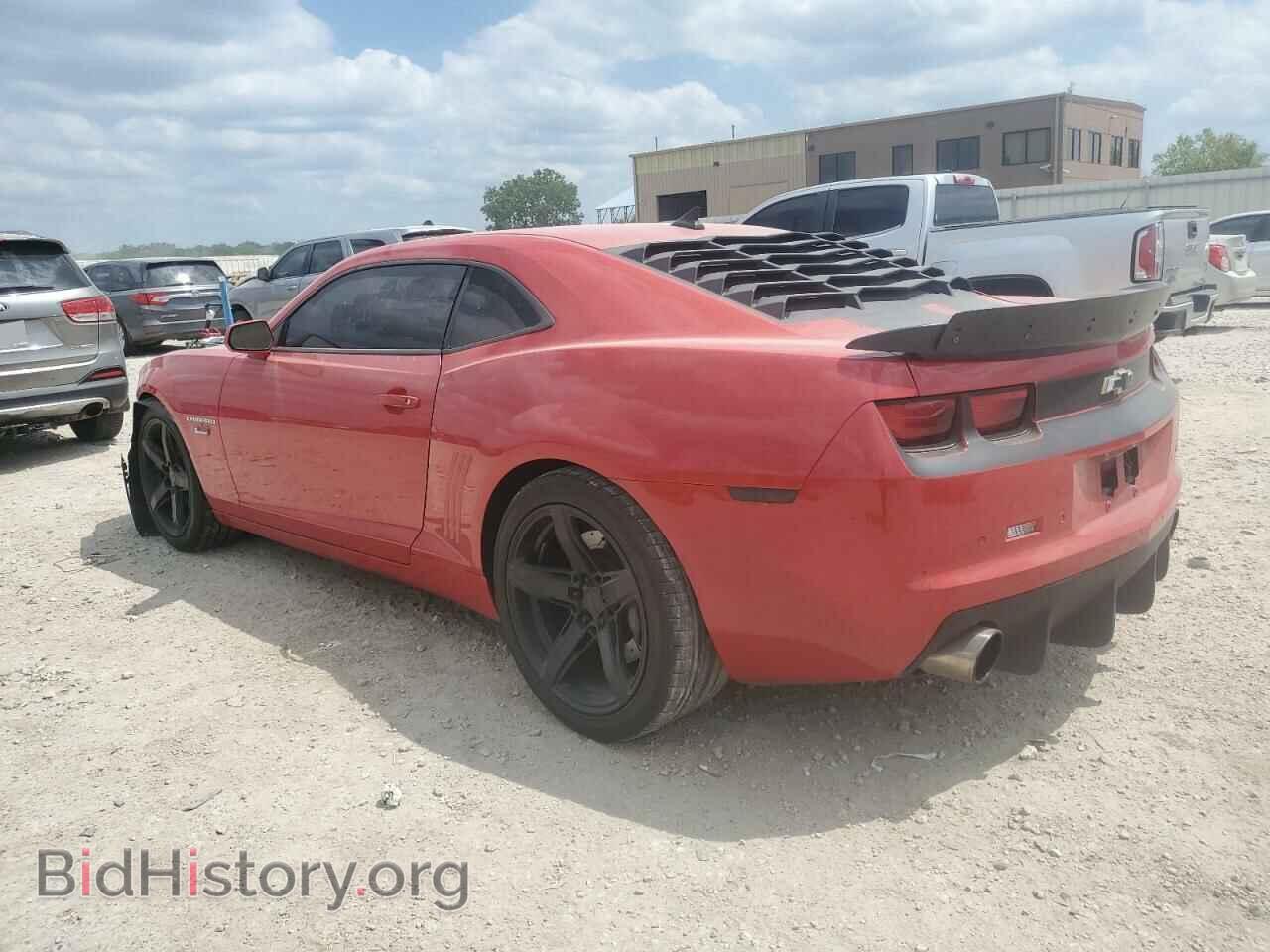 2011 CHEVROLET CAMARO - VIN: 2G1FK1EJ7B9158932 - Фото 2