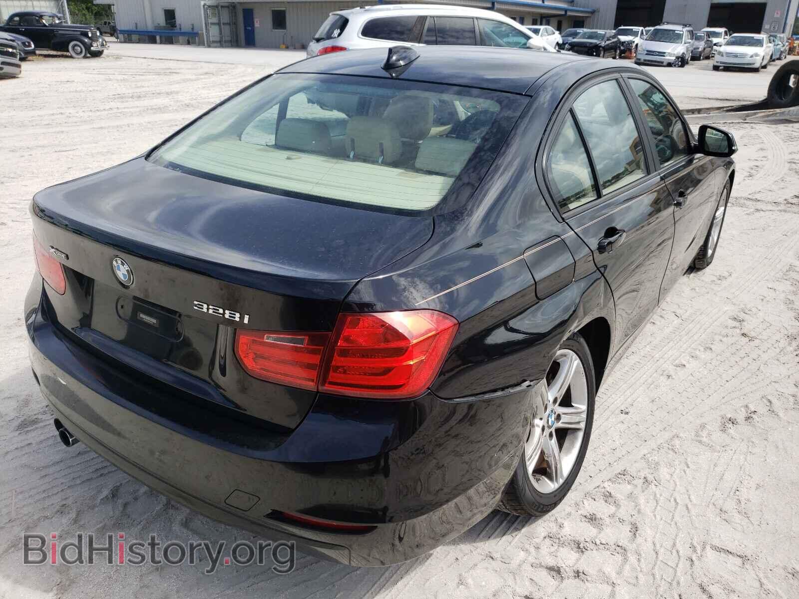 2013 BMW 3 SERIES - VIN: WBA3B3C52DF534164 - Photo 4