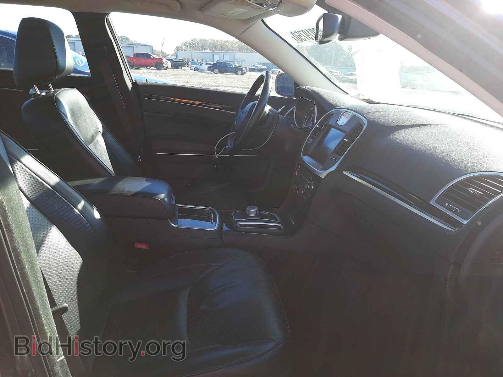 2016 CHRYSLER 300 - VIN: 2C3CCAEG8GH324694 - Фото 5