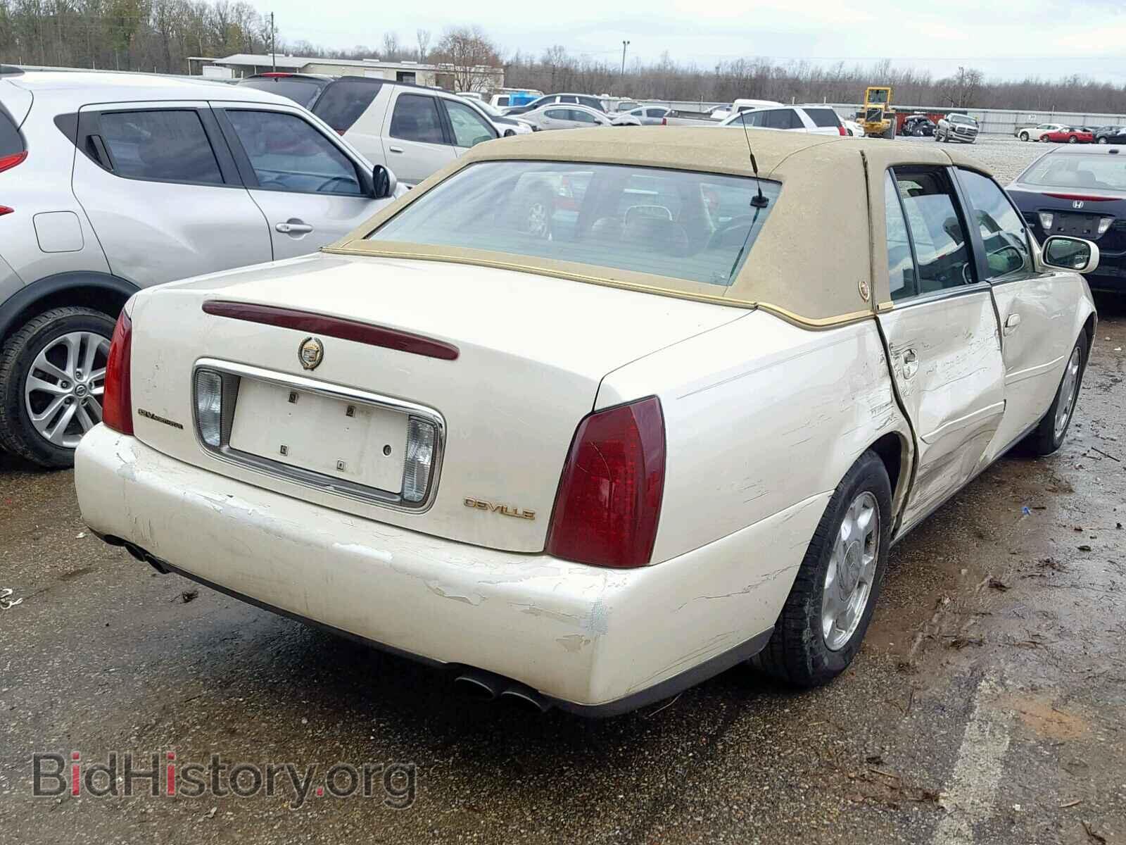 2000 CADILLAC DEVILLE - VIN: 1G6KD54Y2YU320552 - Photo 4