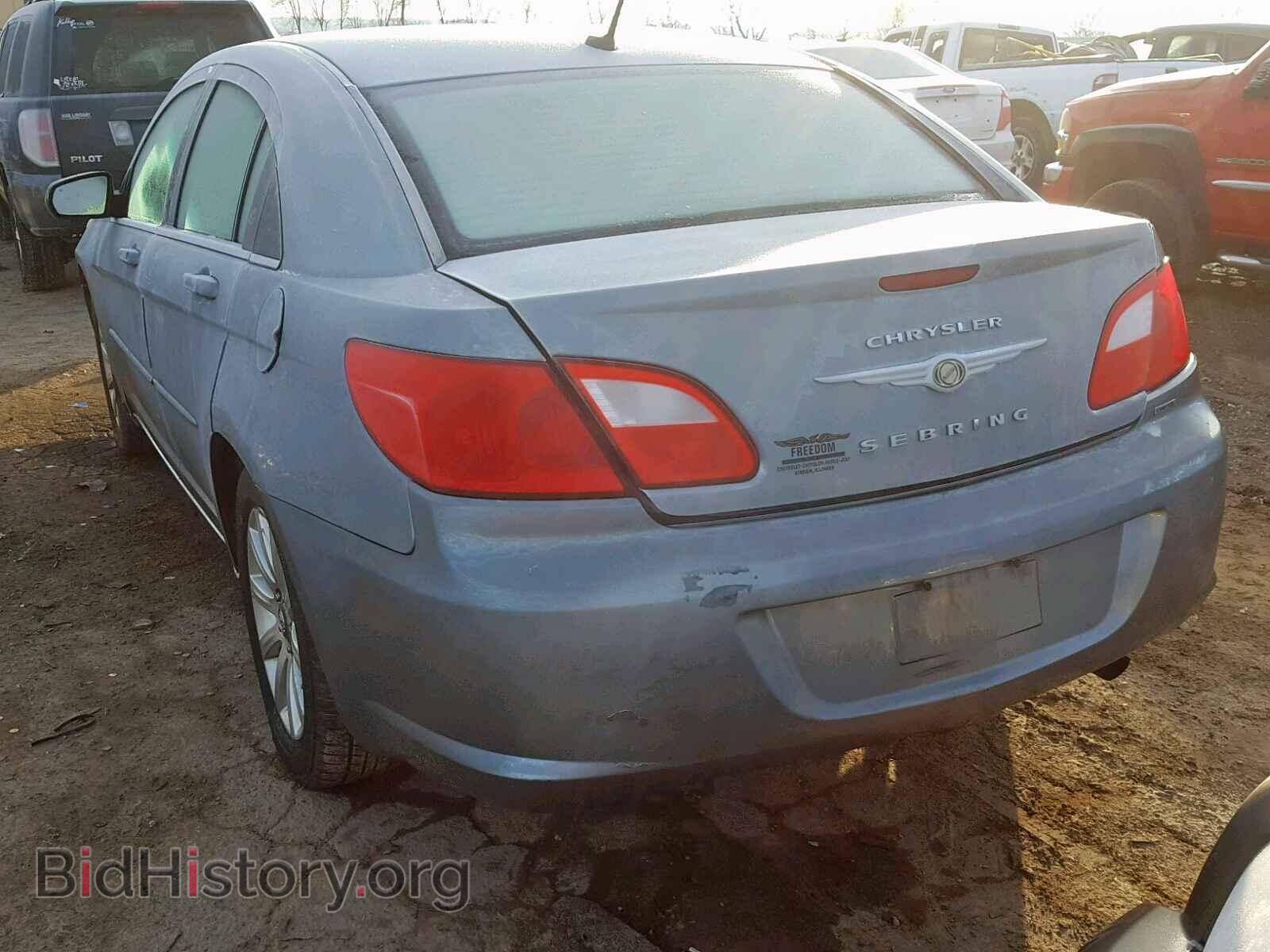 2010 CHRYSLER SEBRING - VIN: 1C3CC5FB3AN147447 - Фото 3
