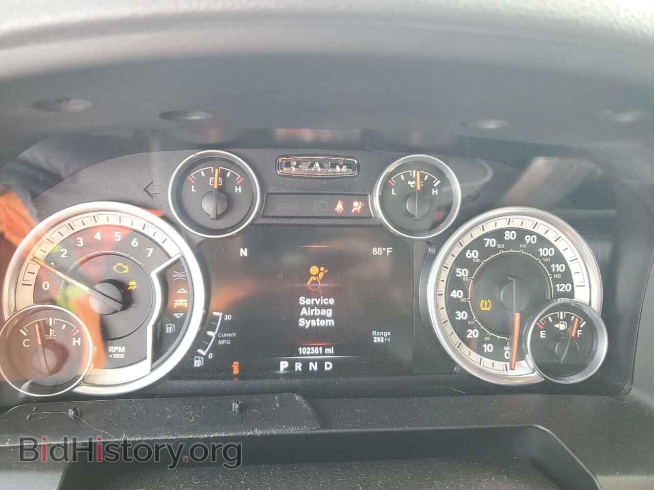 2015 RAM 1500 - VIN: 3C6RR7LT7FG559956 - Фото 9