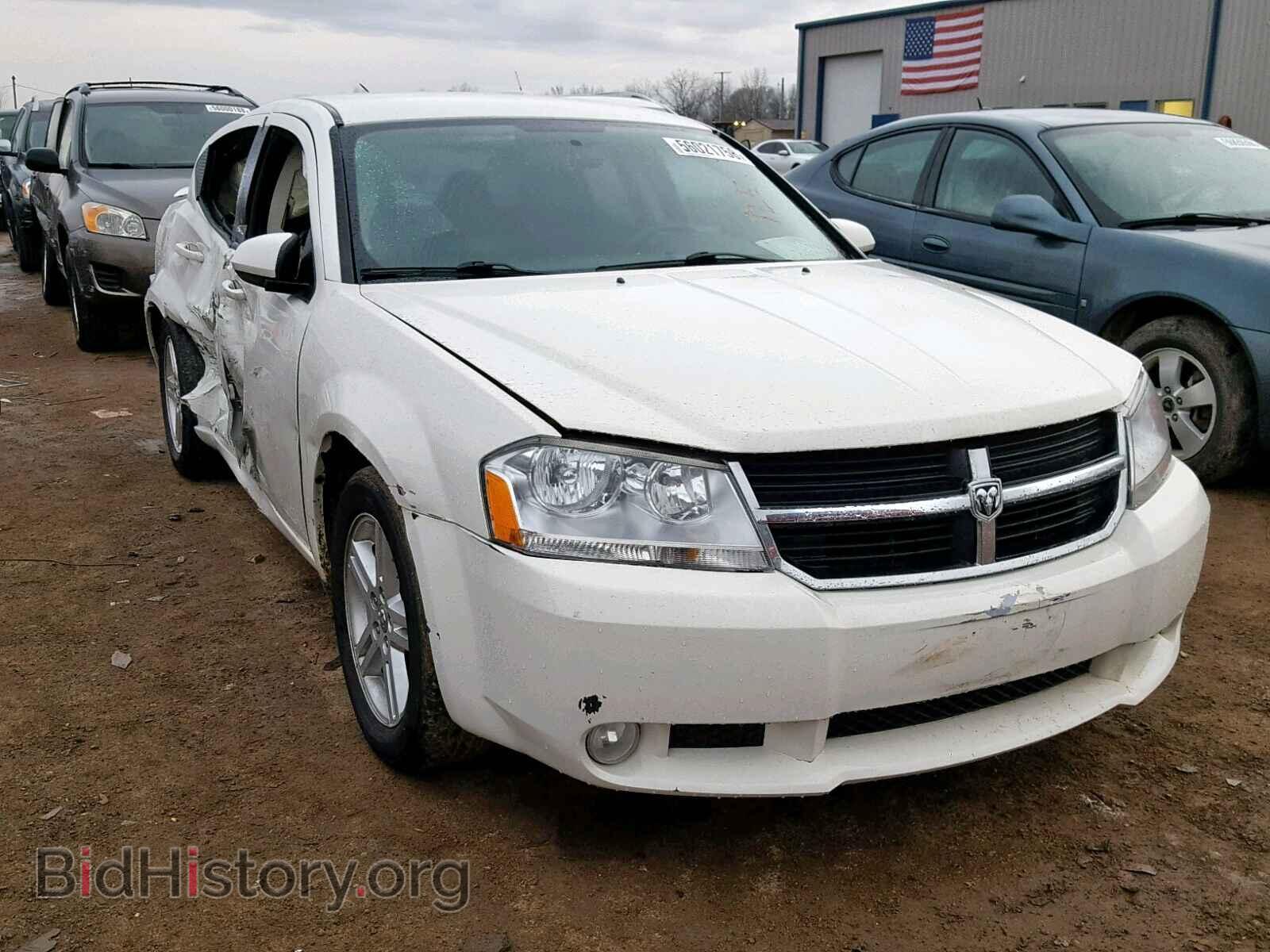 Photo 1B3CC5FB7AN155743 - DODGE AVENGER 2010