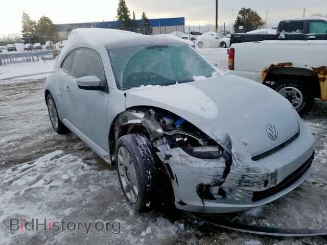 Фотография 3VWJP7AT4CM637862 - VOLKSWAGEN BEETLE 2012
