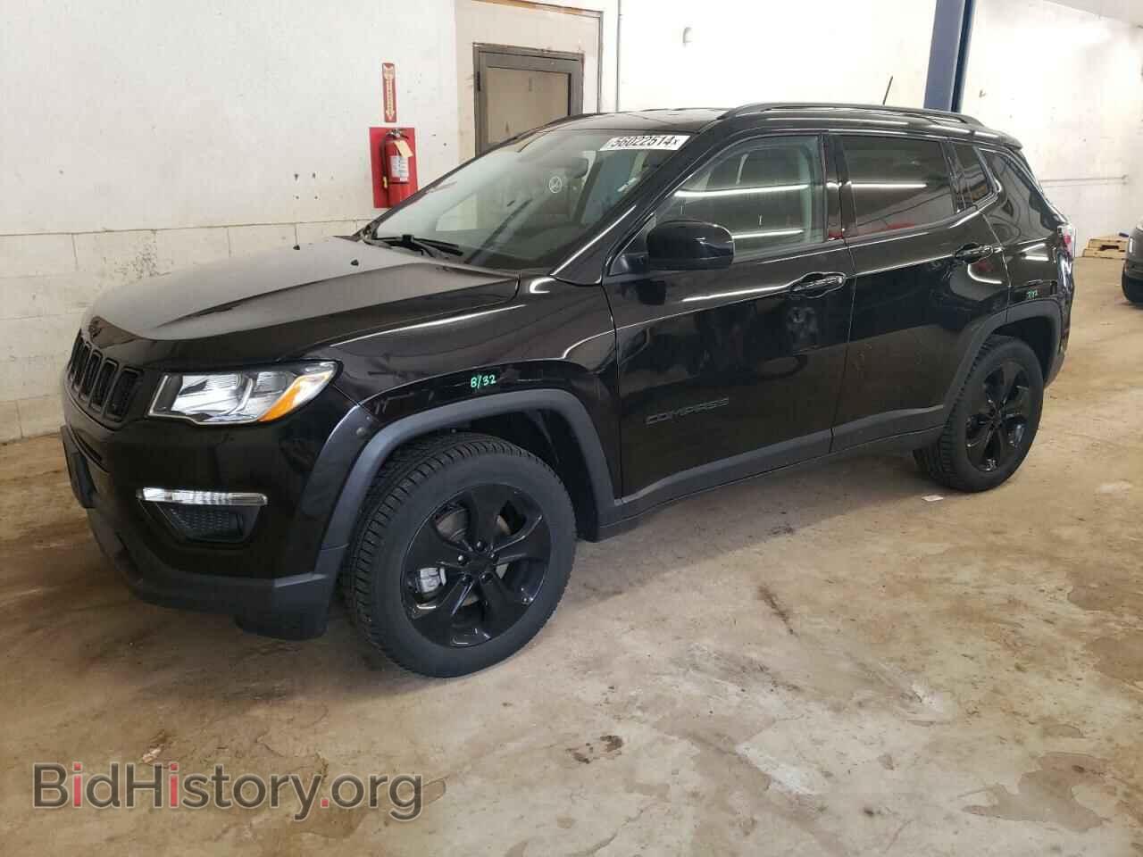 Фотография 3C4NJDBBXMT555247 - JEEP COMPASS 2021