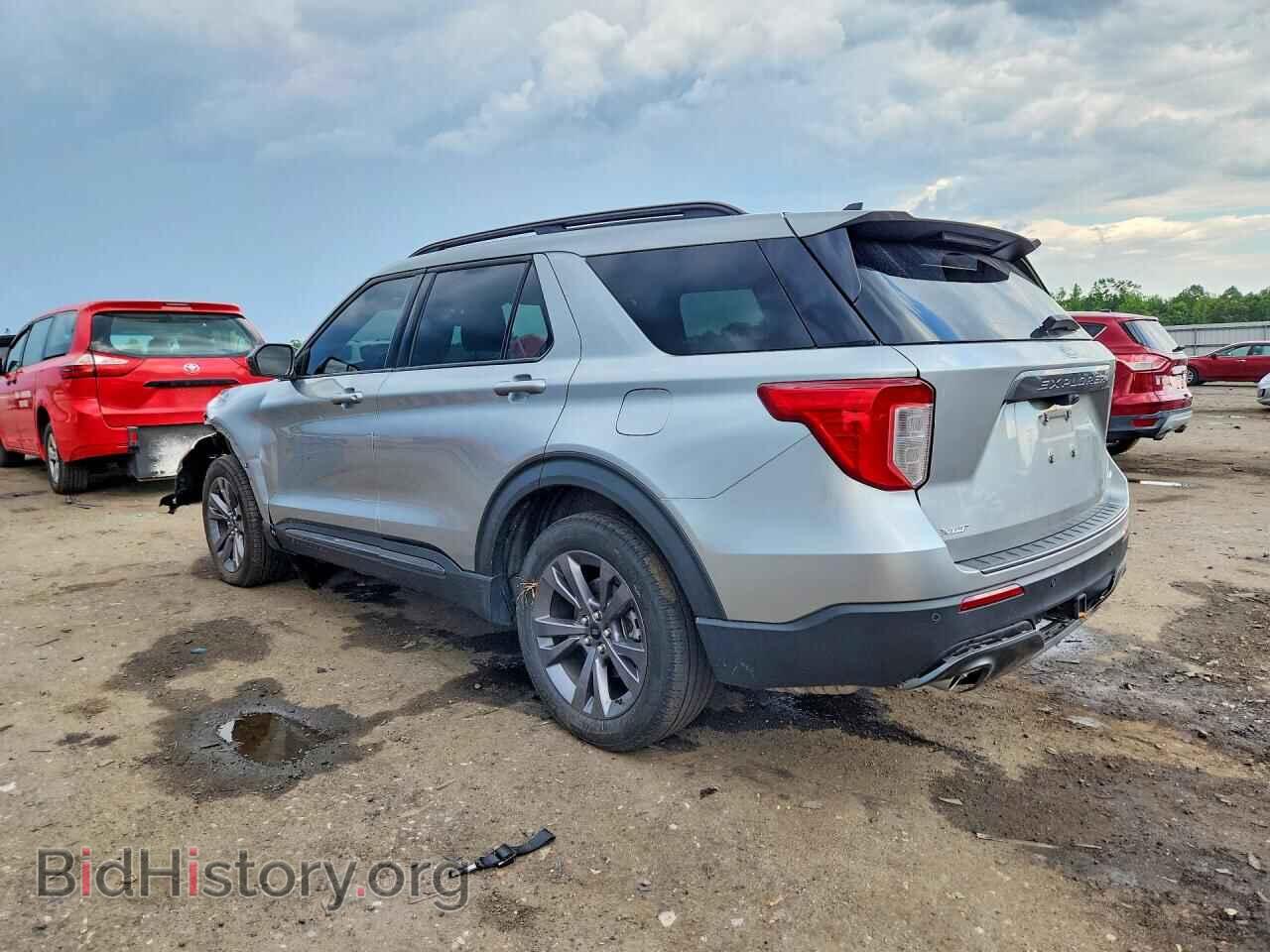 2023 FORD EXPLORER - VIN: 1FMSK8DH3PGB94070 - Photo 2