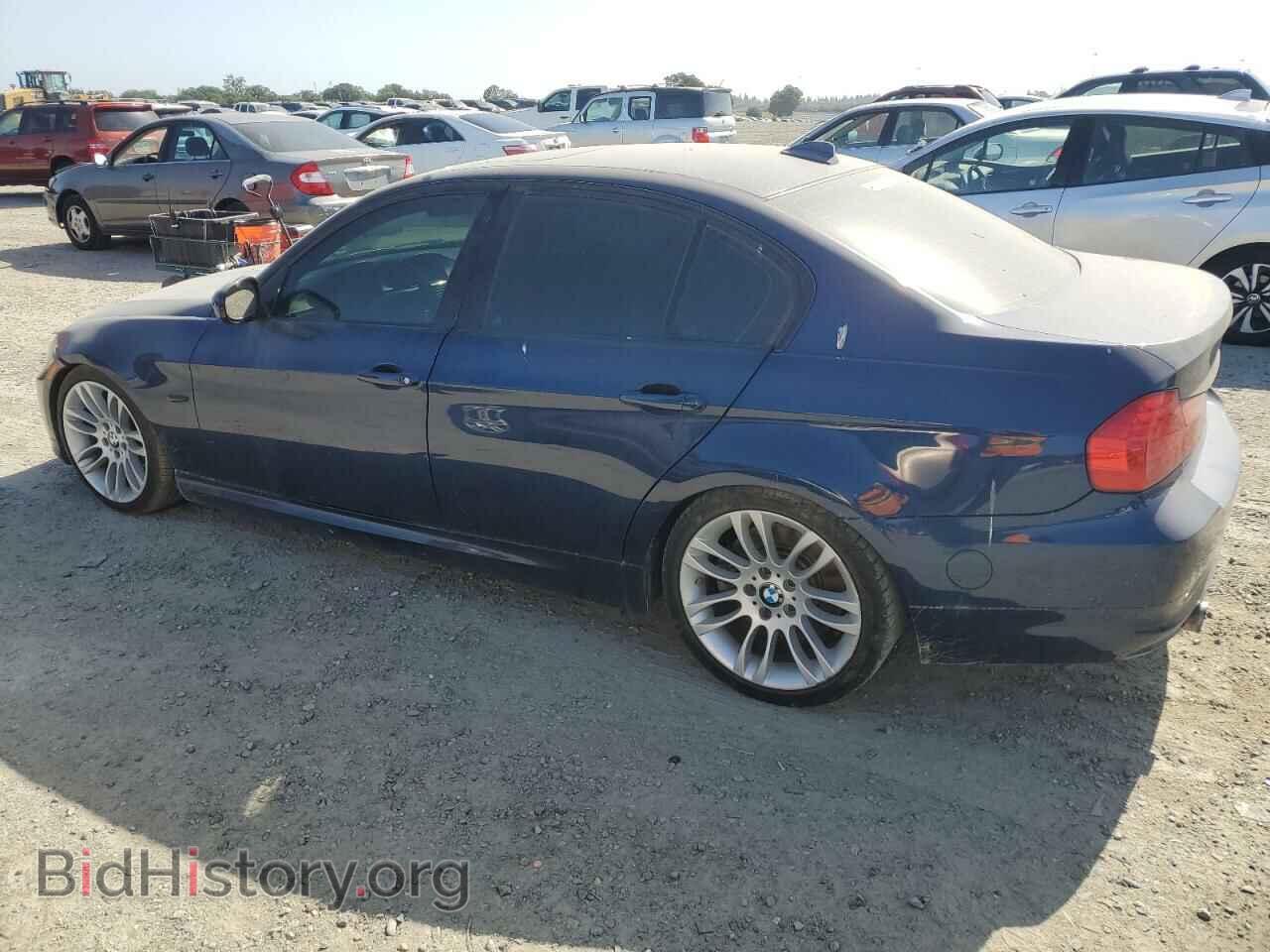 2011 BMW 3 SERIES - VIN: WBAPN7C57BF184057 - Фото 2