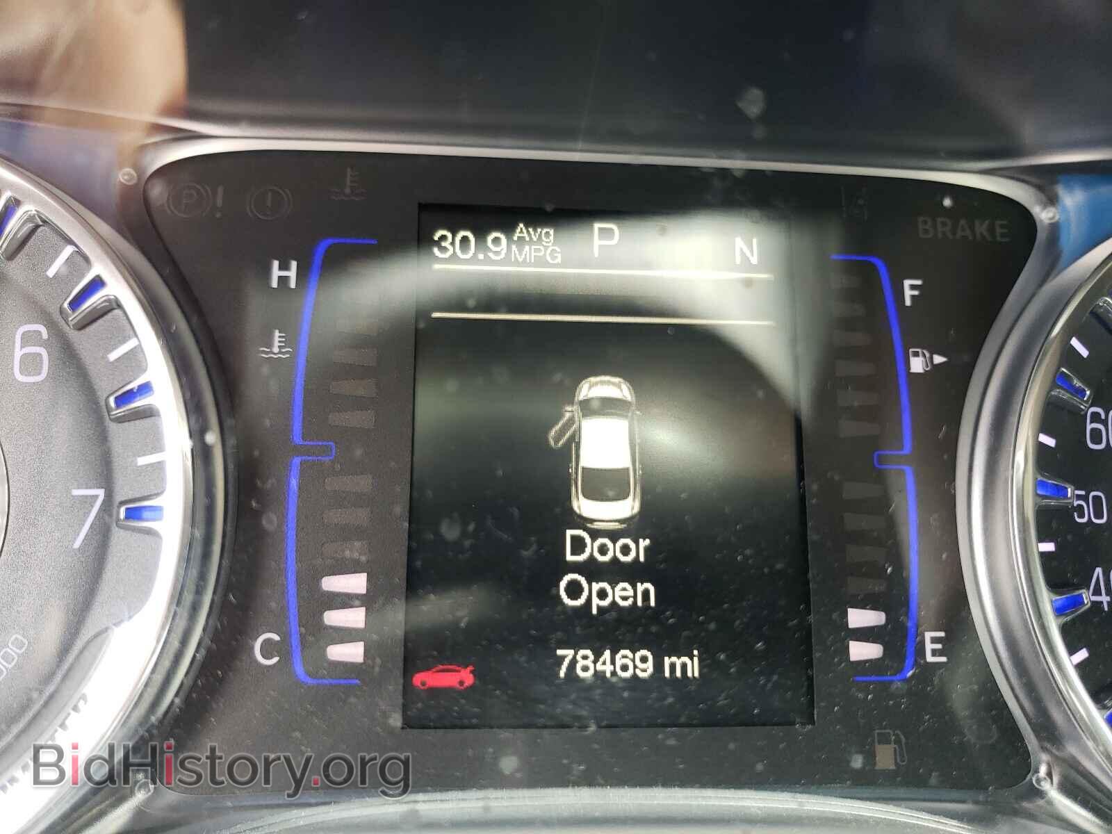 2016 CHRYSLER 200 - VIN: 1C3CCCAB7GN150274 - Фото 8