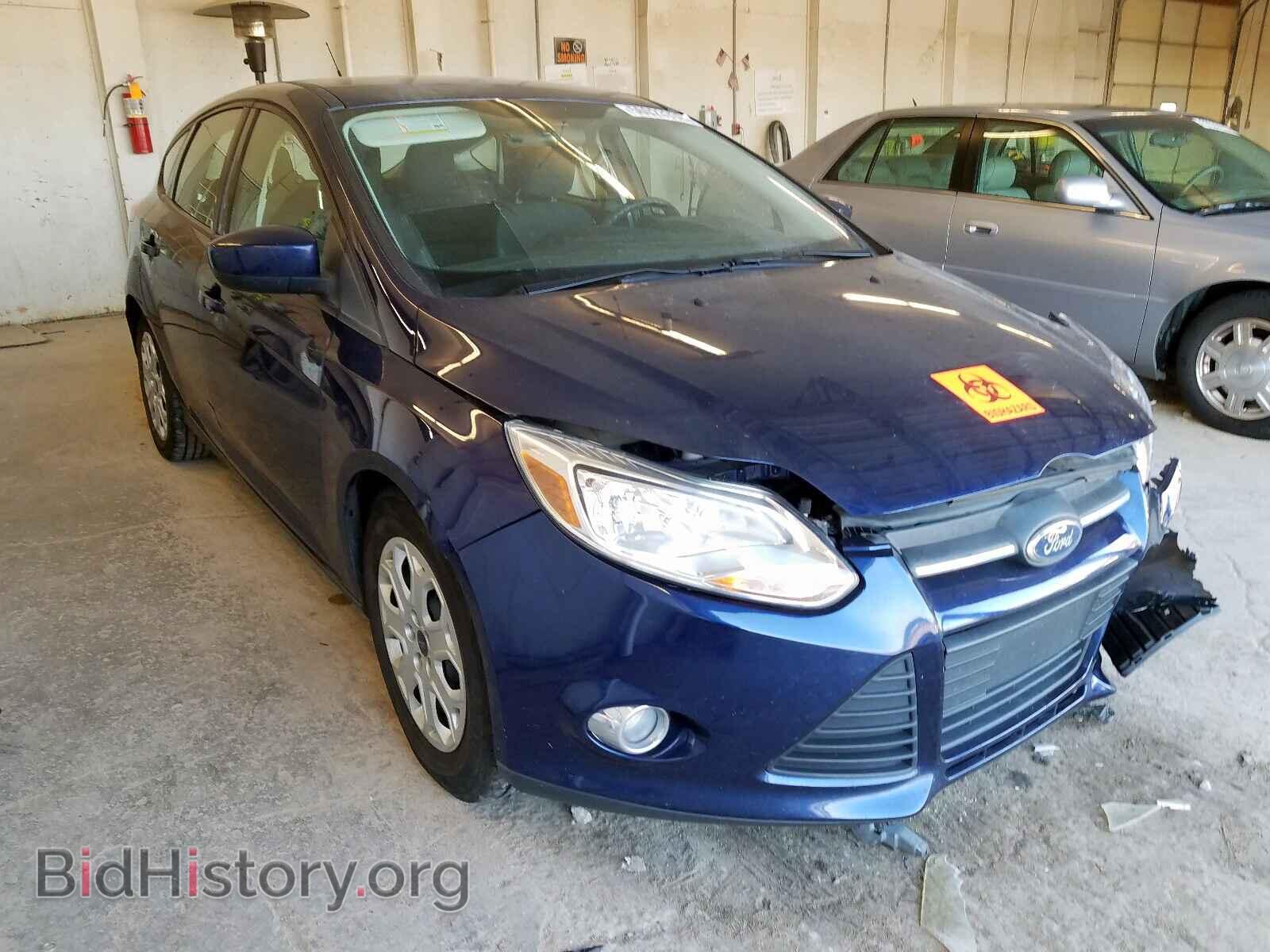 Photo 1FAHP3K25CL117550 - FORD FOCUS SE 2012