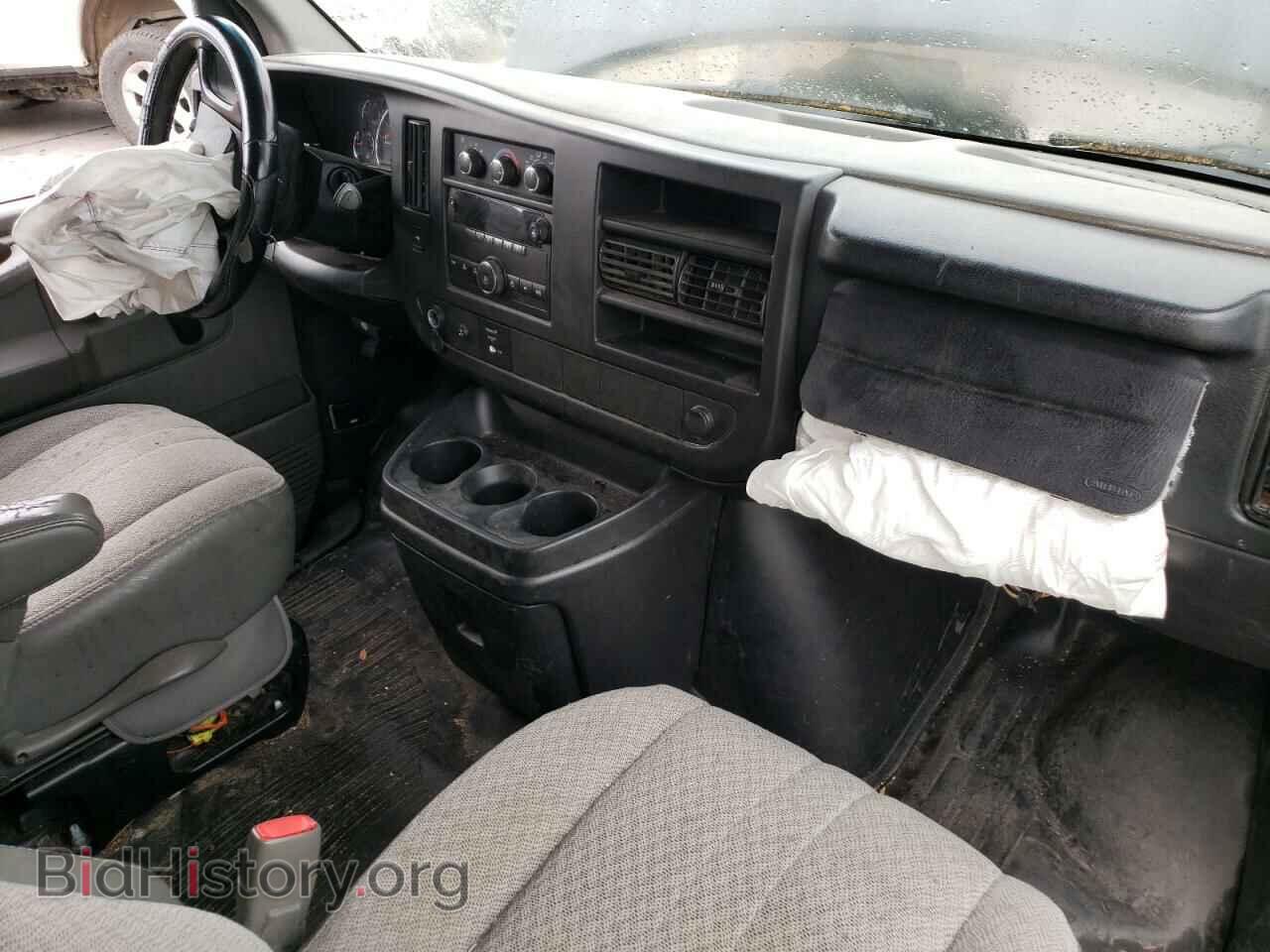 2011 CHEVROLET EXPRESS - VIN: 1GCWGFCA8B1173954 - Фото 8