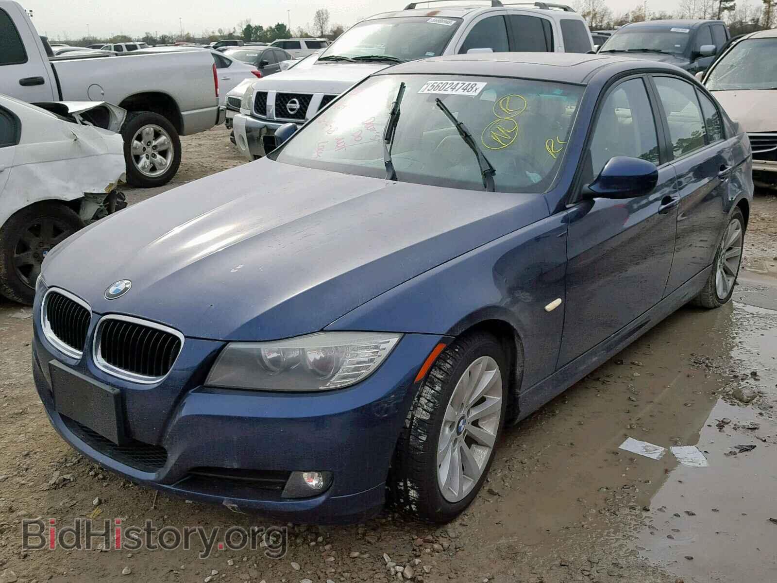 2011 BMW 328 I - VIN: WBAPH7C53BE683256 - Фото 2