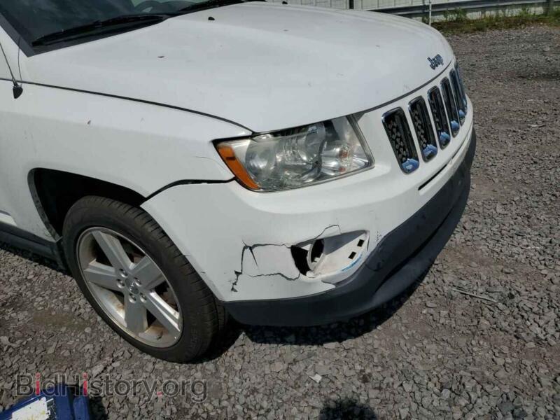 2011 Jeep COMPASS (VIN 1J4NF5FB8BD191716) — photo 9 of 10