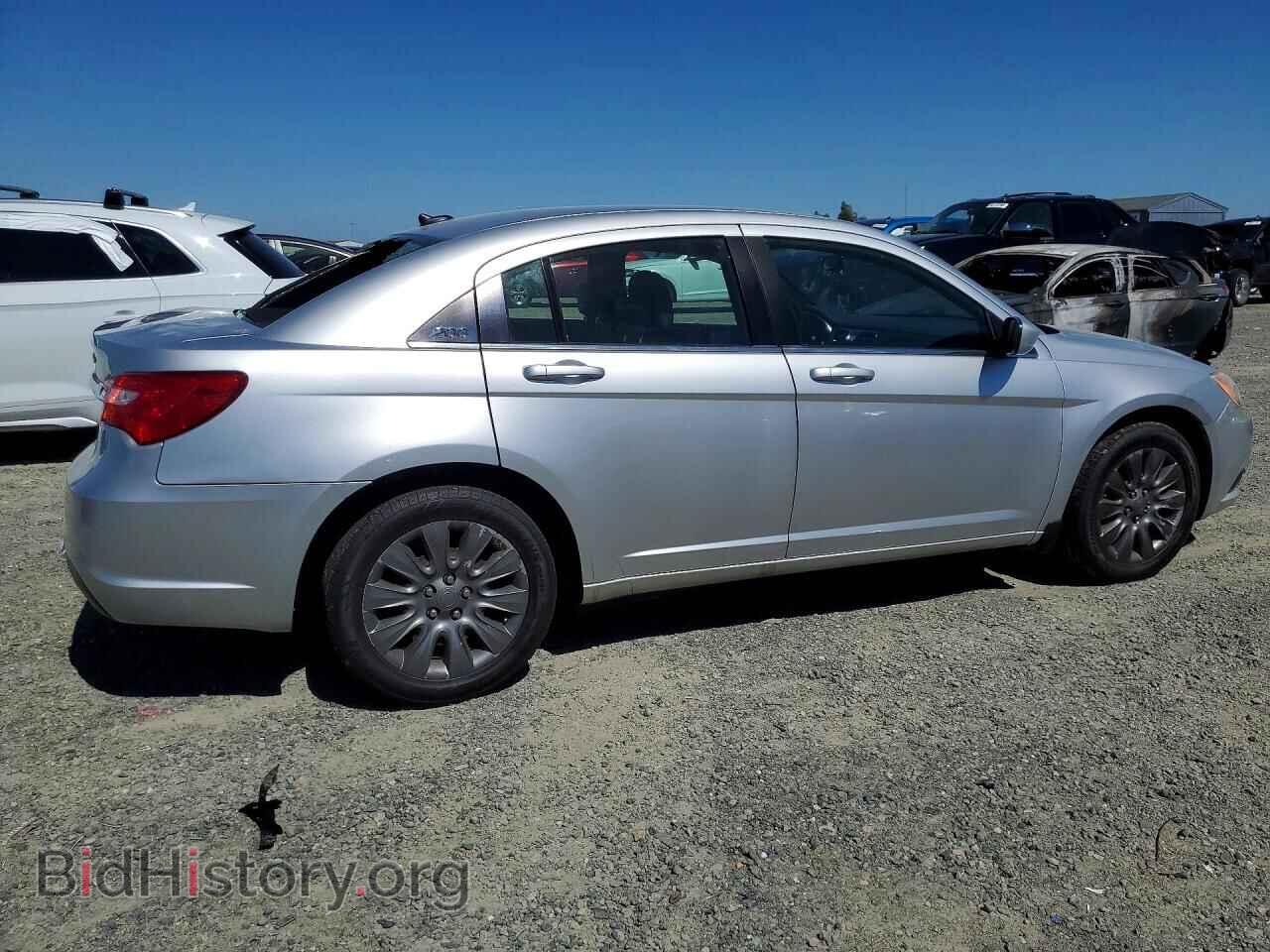 2011 CHRYSLER 200 - VIN: 1C3BC4FB6BN617820 - Фото 3