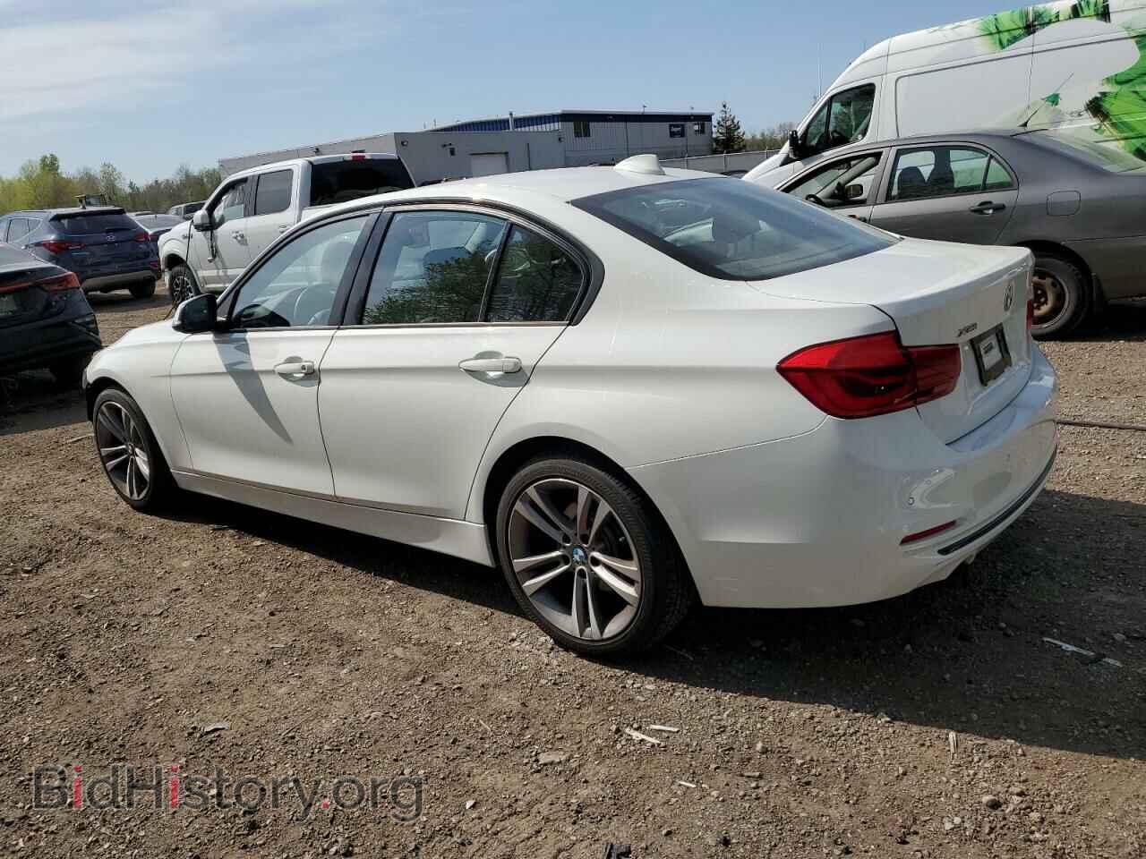 2016 BMW 3 SERIES - VIN: WBA8E5G57GNU21193 - Фото 2