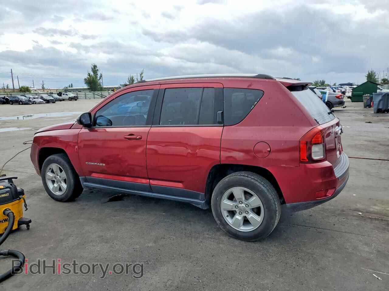 2015 JEEP COMPASS - VIN: 1C4NJCBA9FD262420 - Photo 2