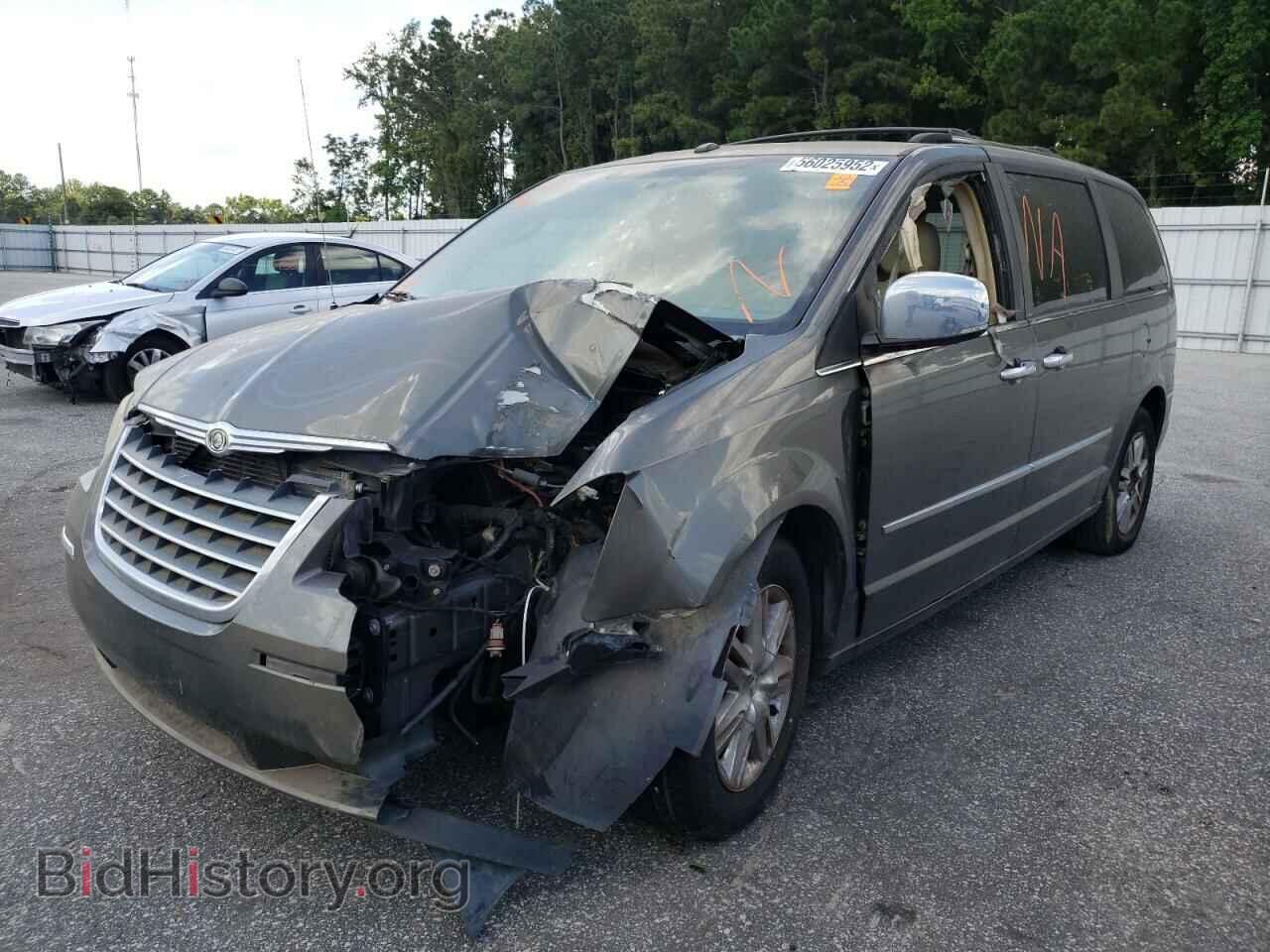 2010 CHRYSLER MINIVAN - VIN: 2A4RR6DX2AR260831 - Фото 2