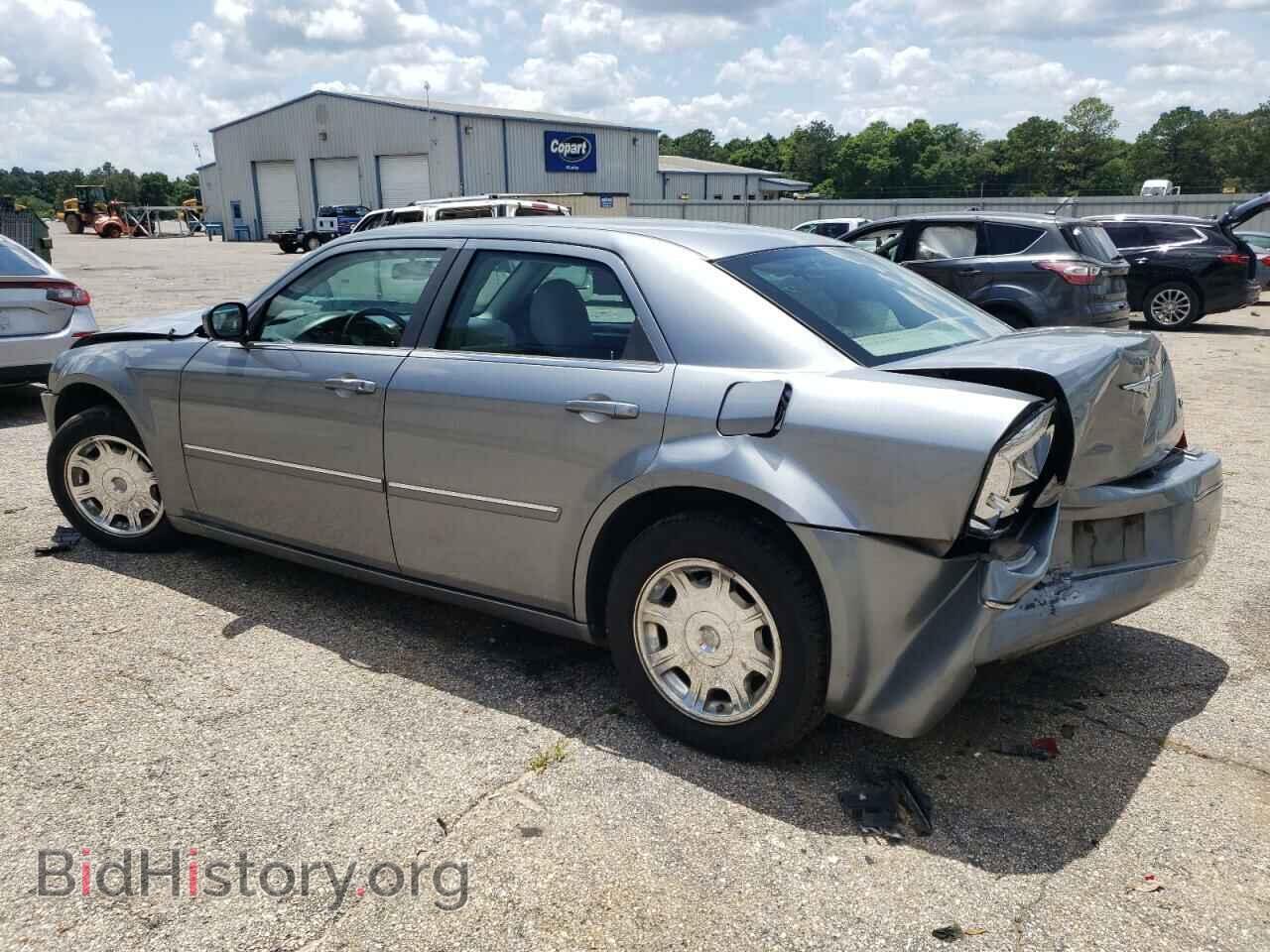 2006 CHRYSLER 300 - VIN: 2C3KA53G06H226351 - Фото 2