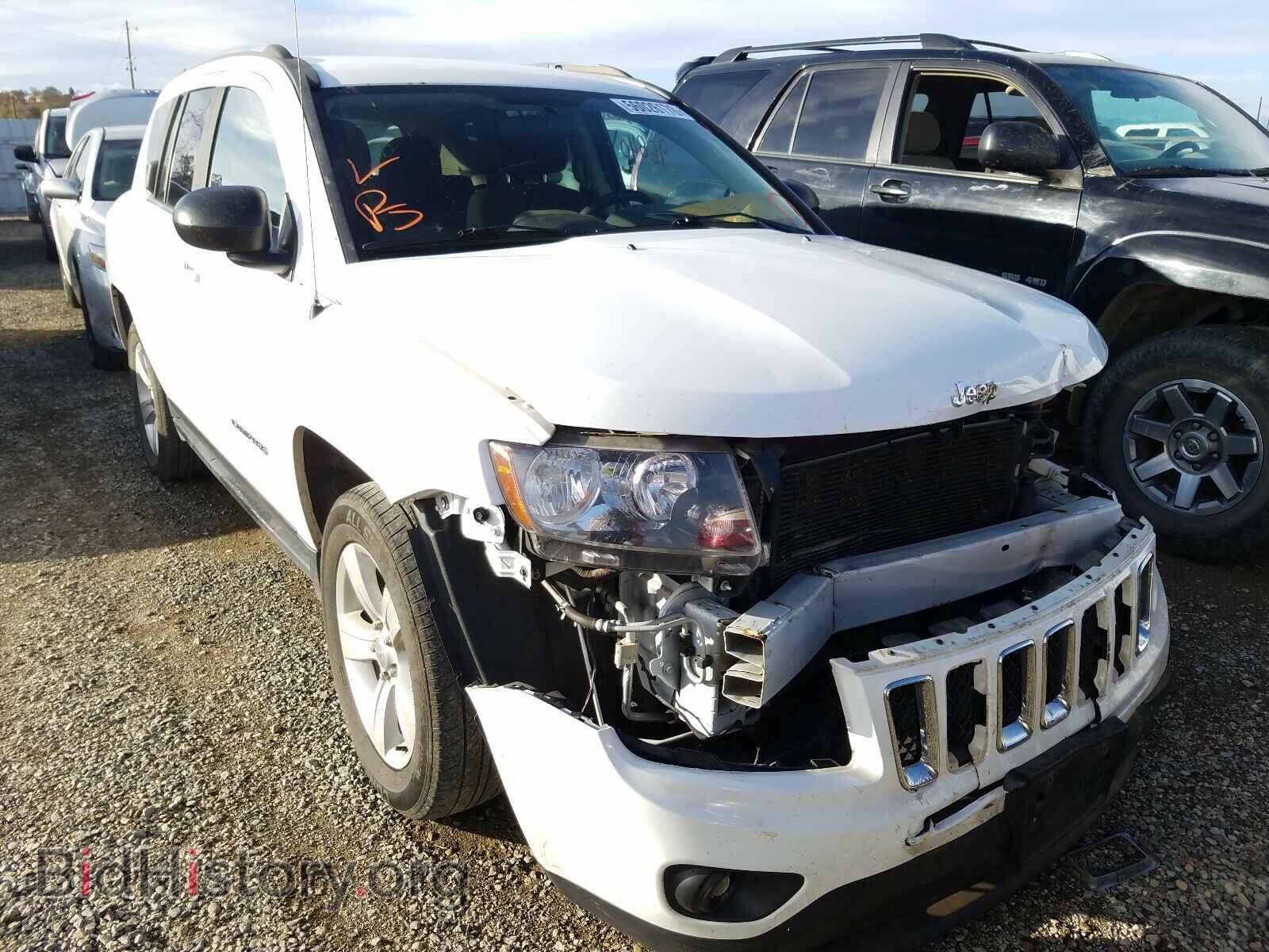 Фотография 1C4NJDBBXED879967 - JEEP COMPASS 2014