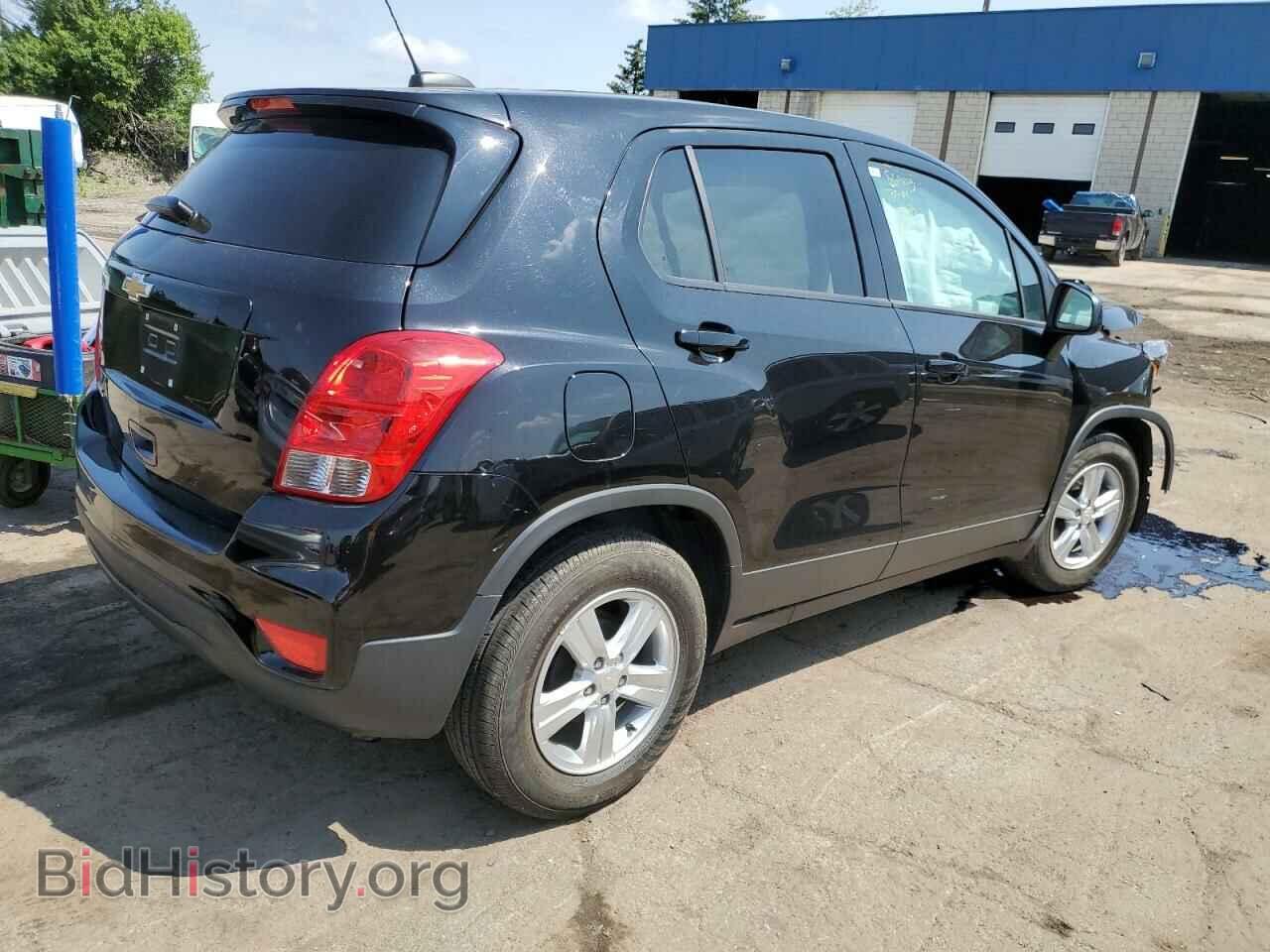 2019 CHEVROLET TRAX - VIN: 3GNCJKSB3KL398533 - Фото 3