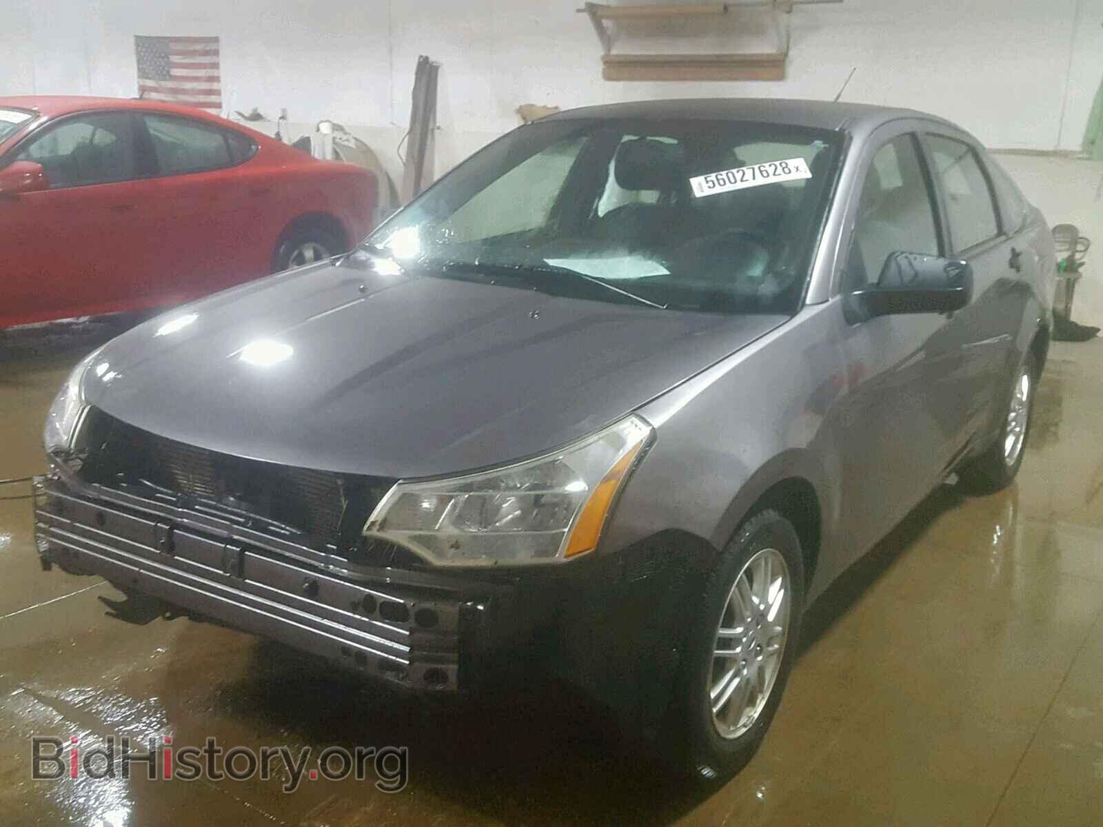 2011 FORD FOCUS - VIN: 1FAHP3FN1BW195938 - Фото 2