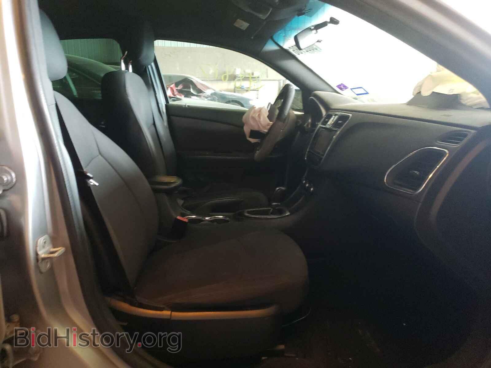 2013 CHRYSLER 200 - VIN: 1C3CCBBB4DN513733 - Фото 5