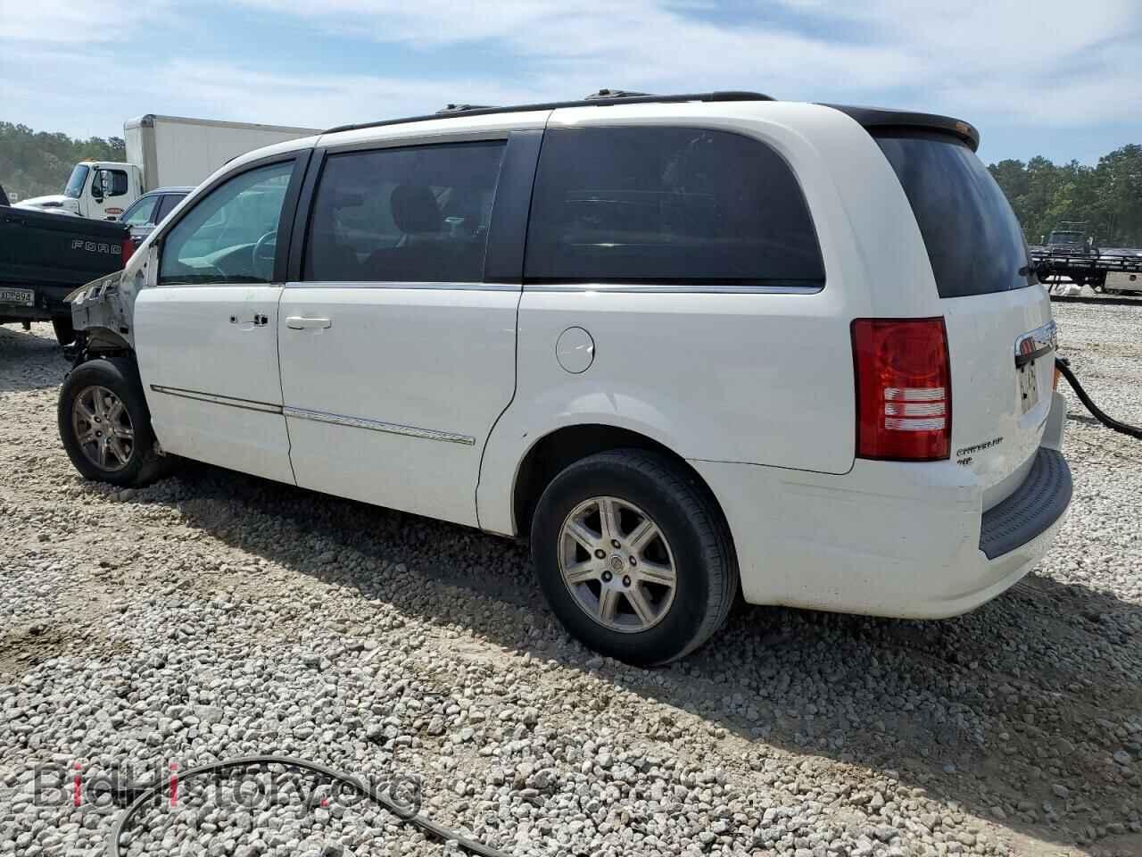 2009 CHRYSLER MINIVAN - VIN: 2A8HR54X29R574446 - Фото 2