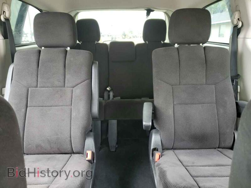 2013 Dodge CARAVAN (VIN 2C4RDGBGXDR710663) — photo 10 of 13