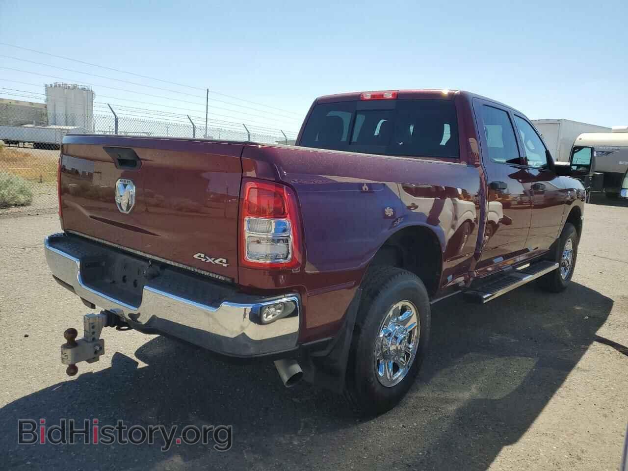 2024 RAM 2500 - VIN: 3C6UR5CL7RG118234 - Фото 3