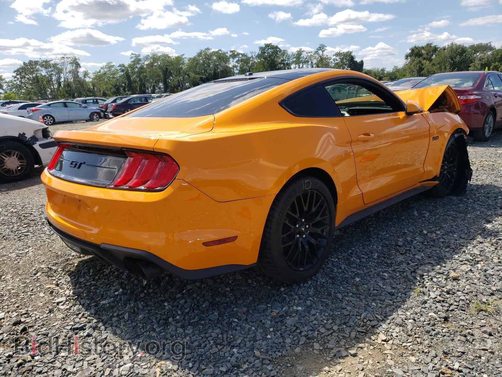 2019 FORD MUSTANG - VIN: 1FA6P8CF8K5116336 - Фото 4