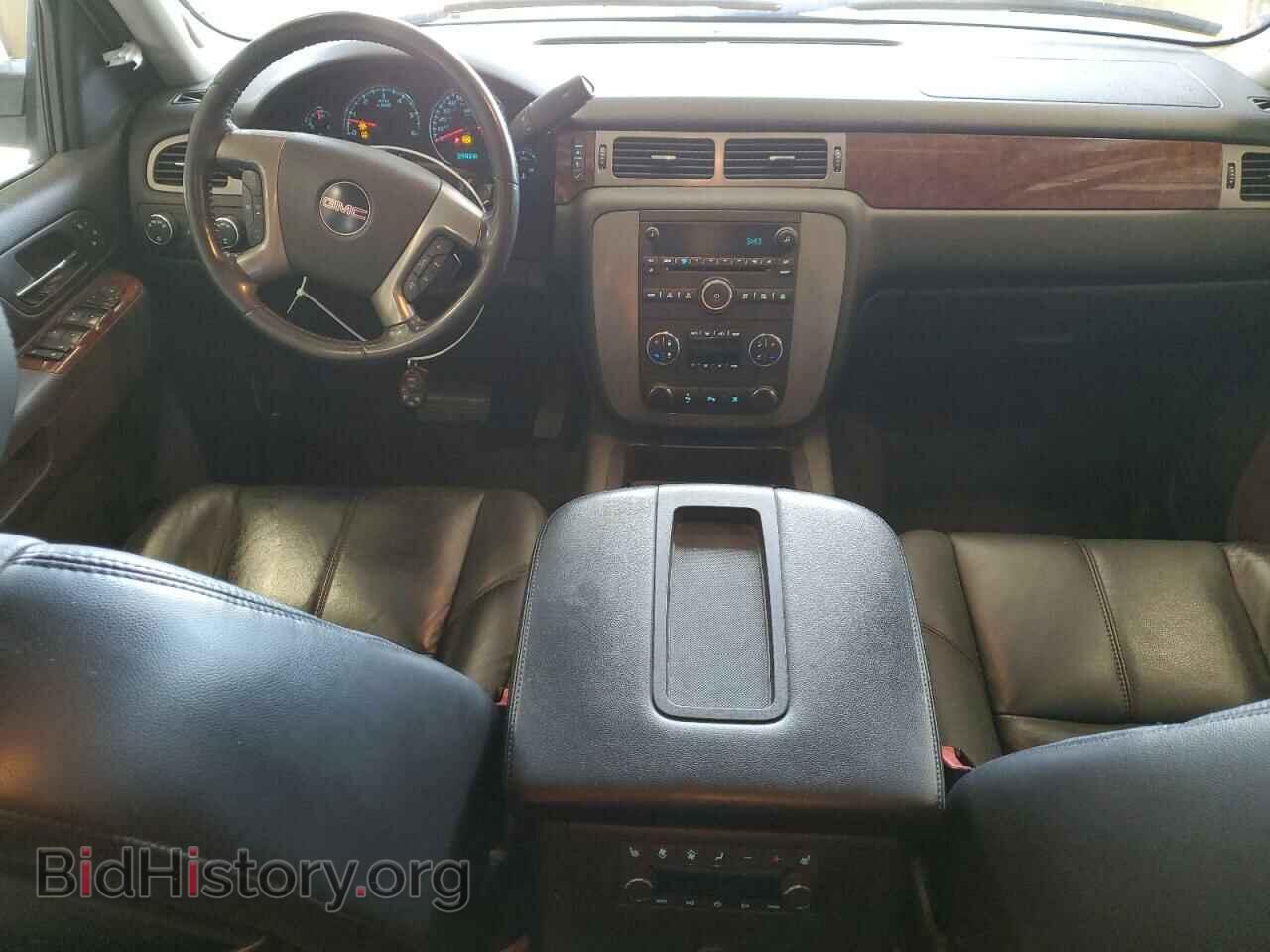 2010 GMC YUKON - VIN: 1GKUKCE08AR211633 - Photo 8