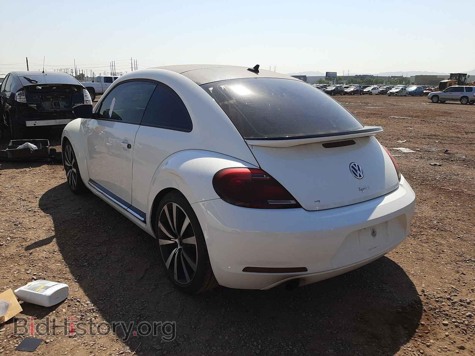 2012 VOLKSWAGEN BEETLE - VIN: 3VWVA7AT9CM635236 - Фото 3