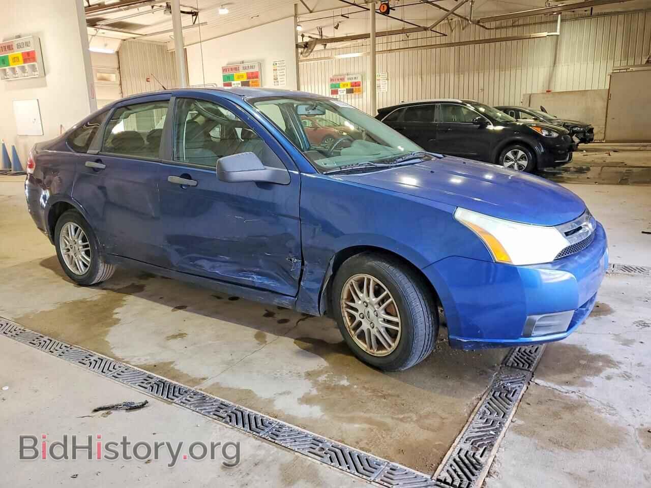 2009 FORD FOCUS - VIN: 1FAHP35N49W123787 - Photo 4