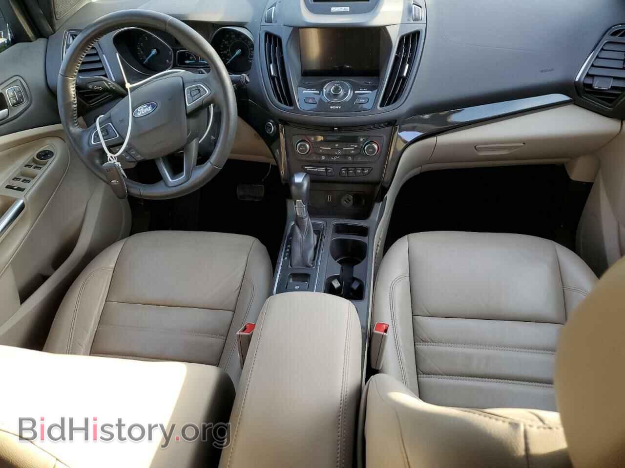2017 FORD ESCAPE - VIN: 1FMCU0J96HUE02233 - Фото 8