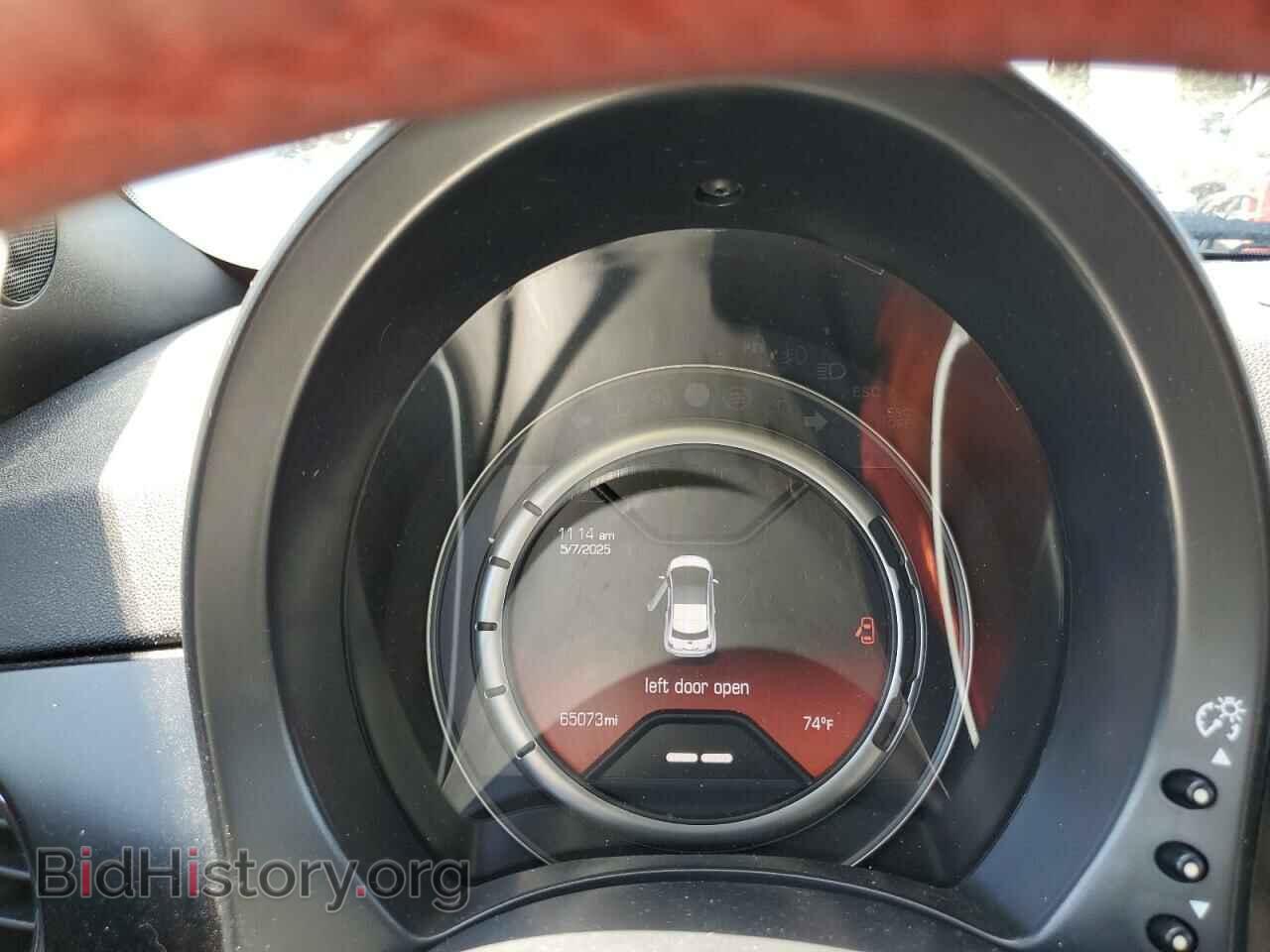 2015 FIAT 500 - VIN: 3C3CFFGEXFT732572 - Фото 9