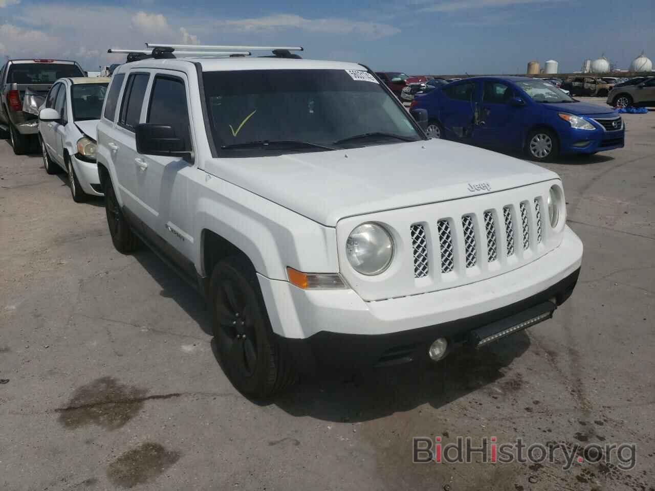 Photo 1C4NJPFA8FD220208 - JEEP PATRIOT 2015