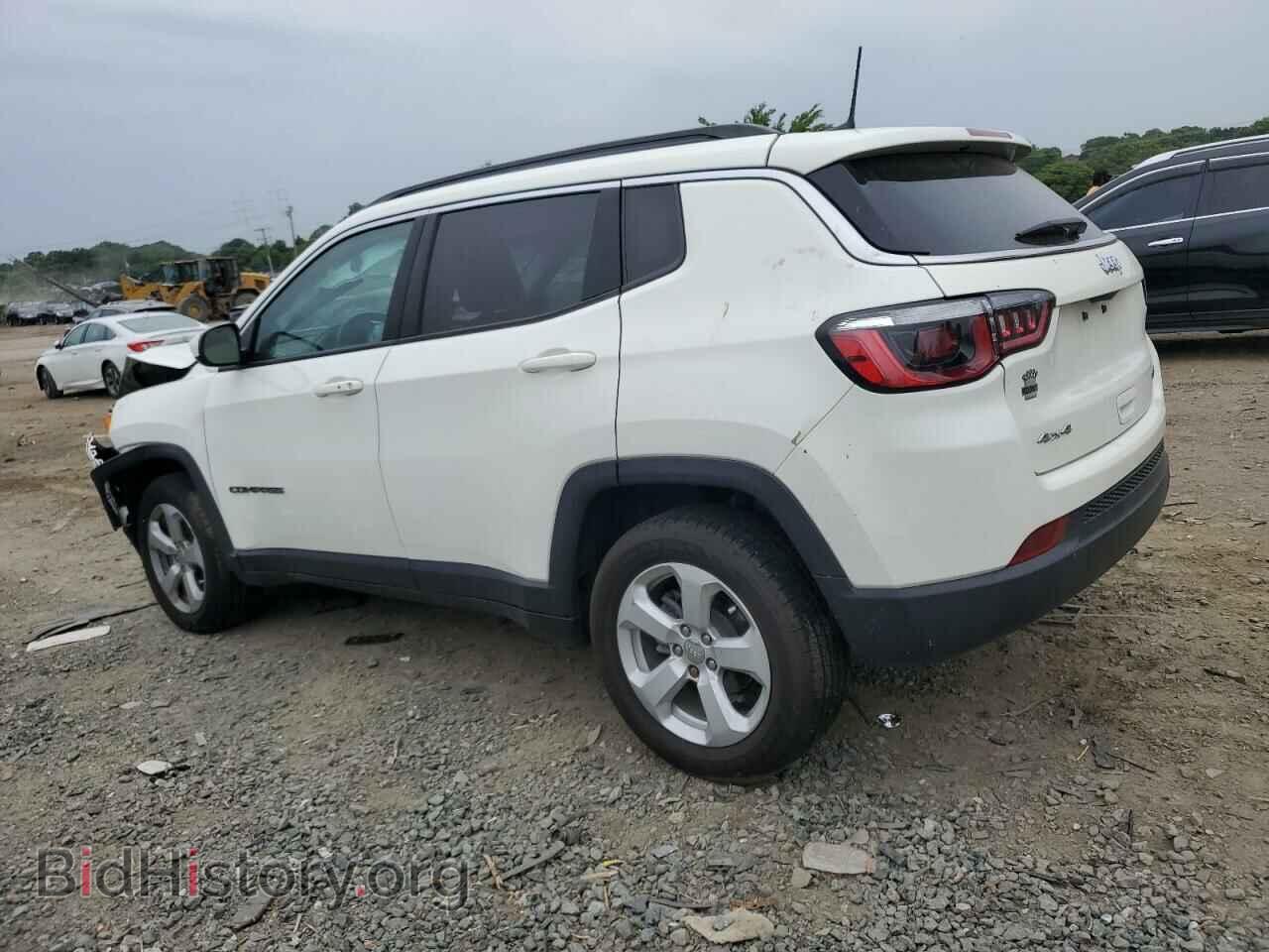 2018 JEEP COMPASS - VIN: 3C4NJDBBXJT470422 - Фото 2