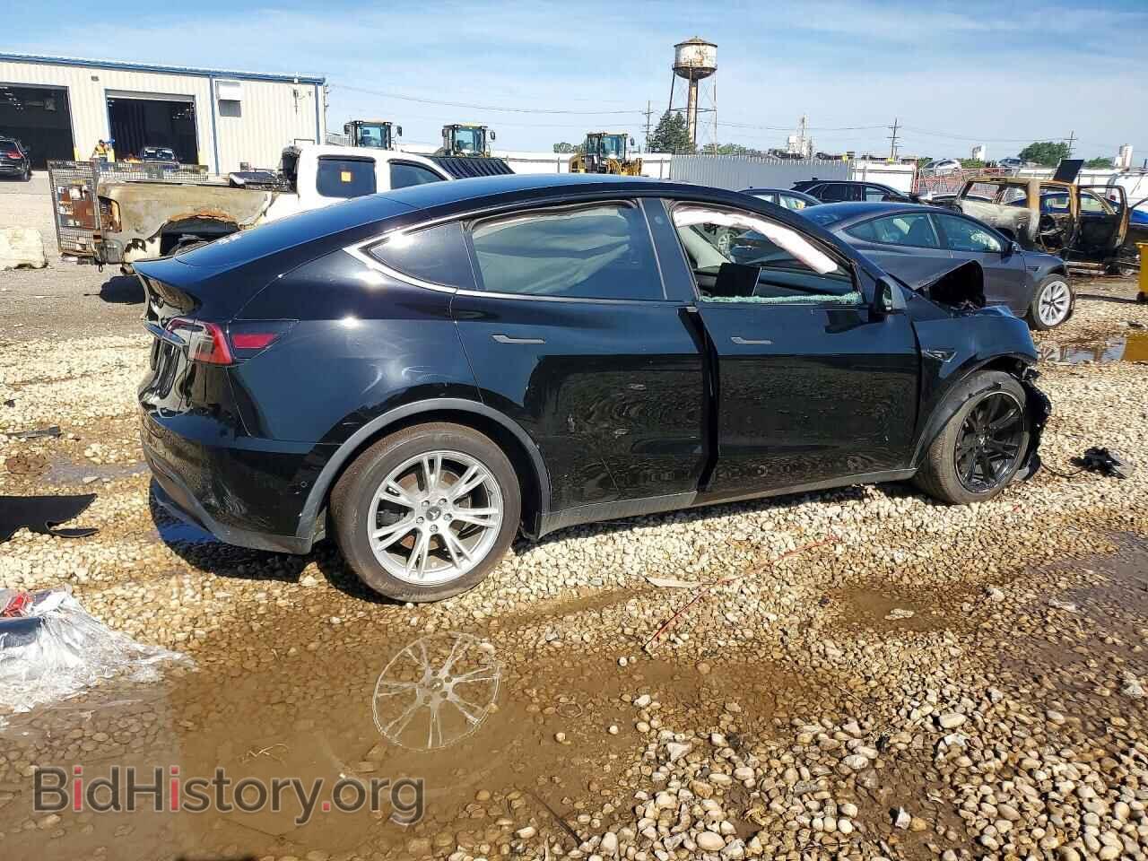 2022 TESLA MODEL Y - VIN: 7SAYGDEE9NA008715 - Photo 3
