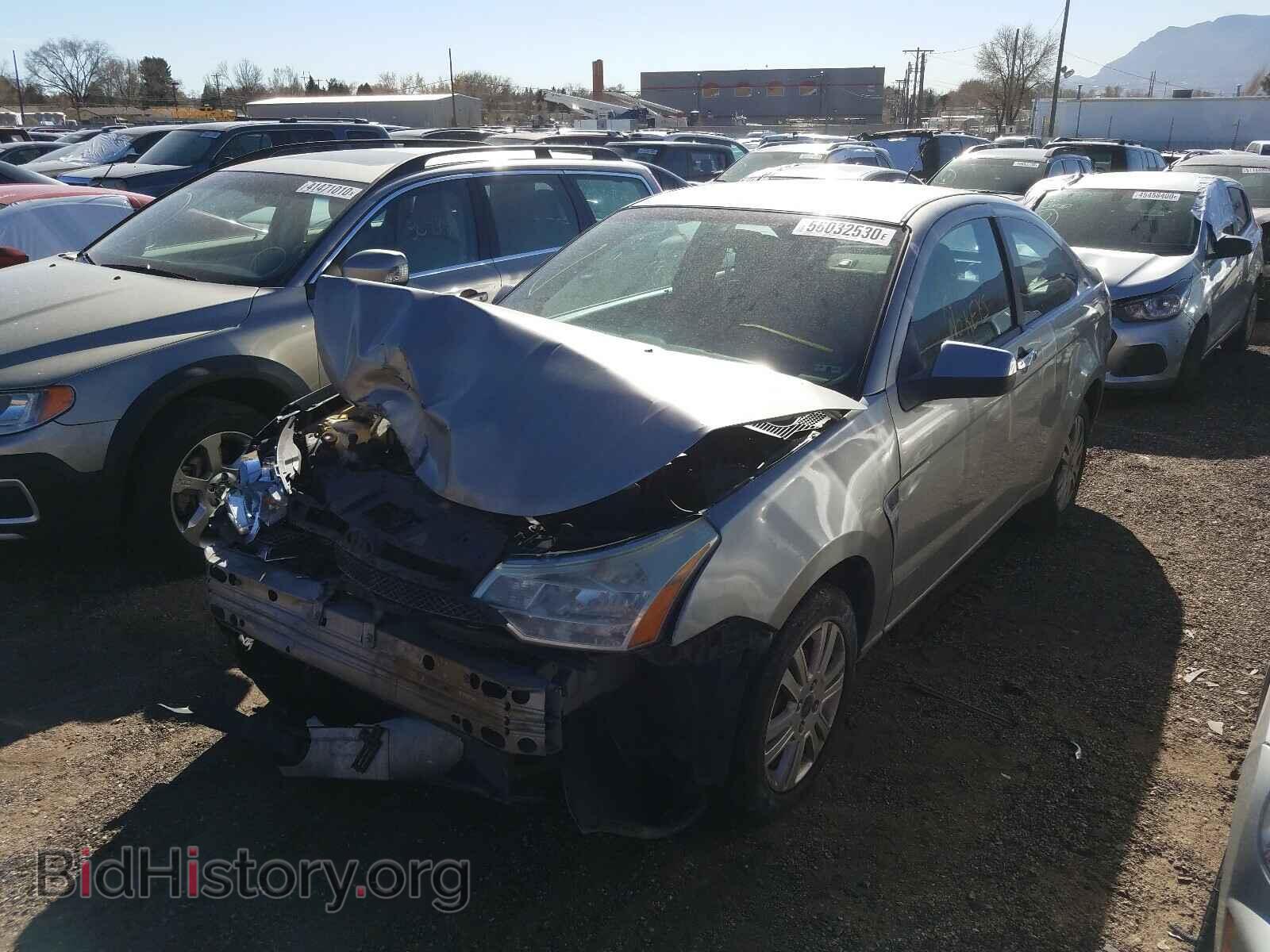 2008 FORD FOCUS - VIN: 1FAHP33NX8W164166 - Фото 2
