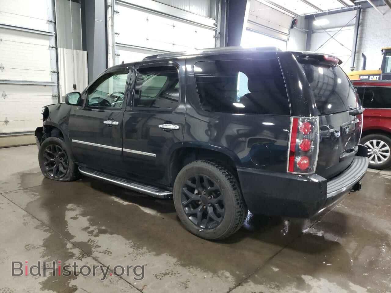 2011 GMC YUKON - VIN: 1GKS2EEF1BR226421 - Фото 2